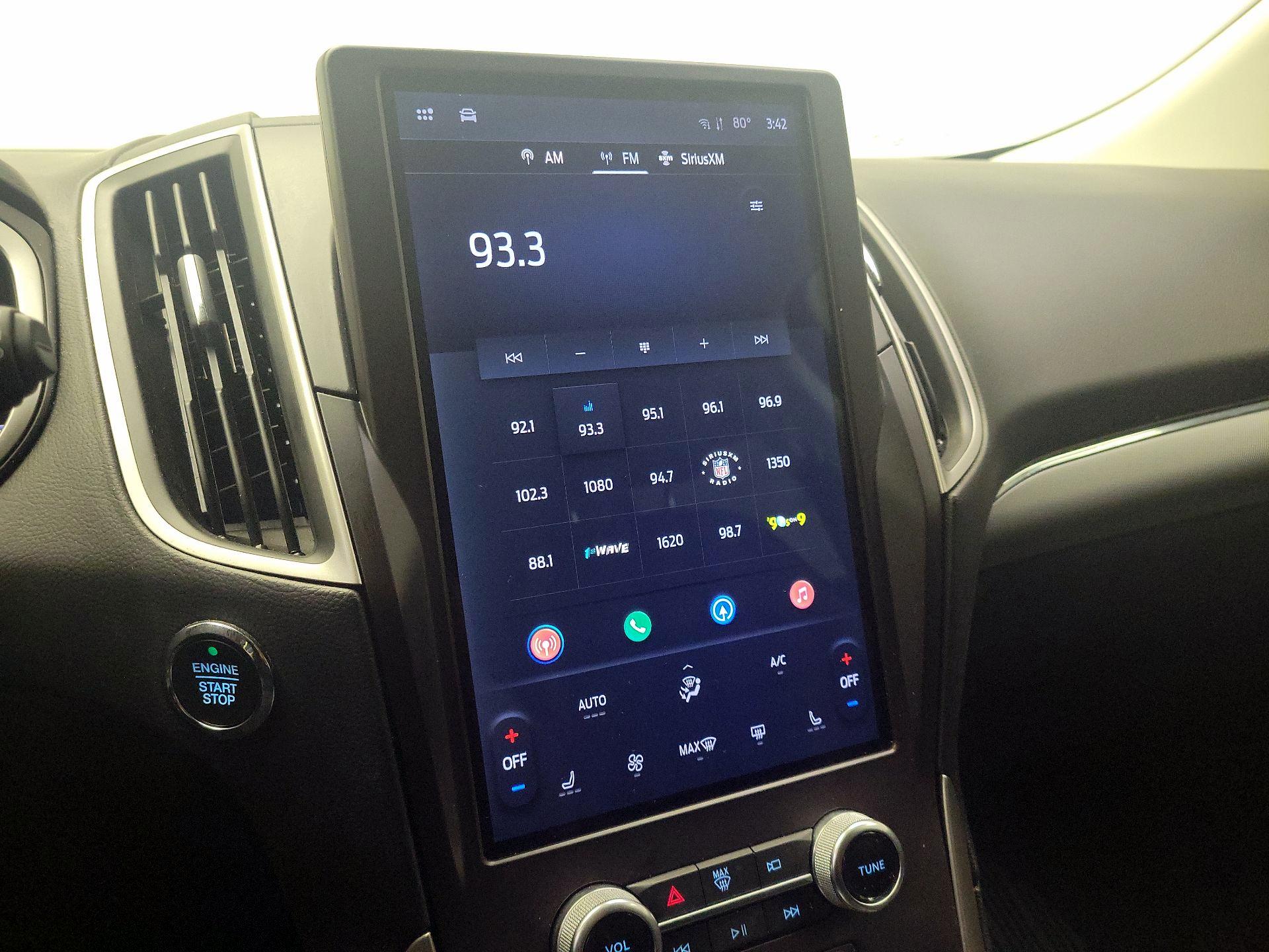Thumbnail: 2021 Ford Edge - 16