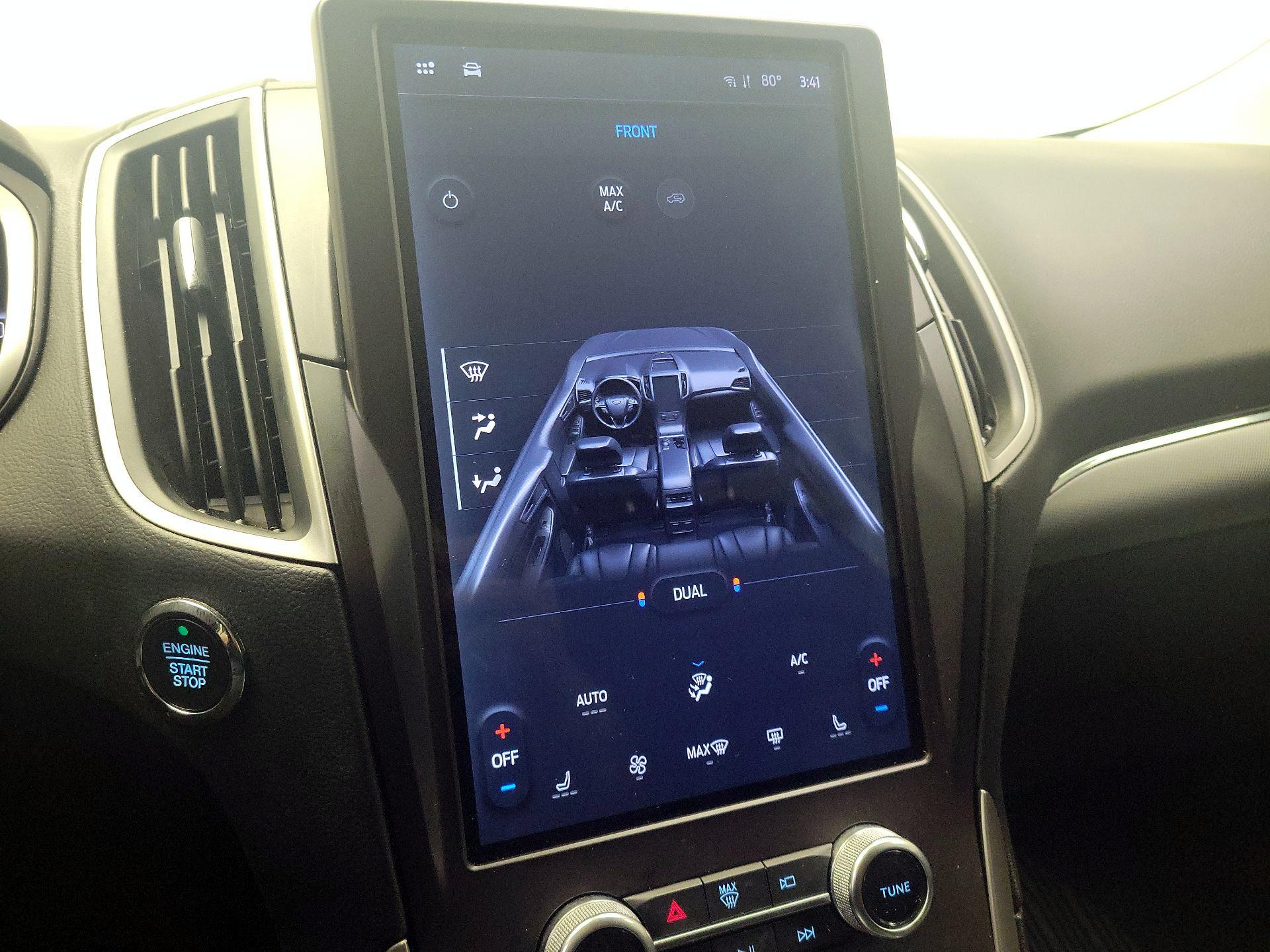 Thumbnail: 2021 Ford Edge - 17