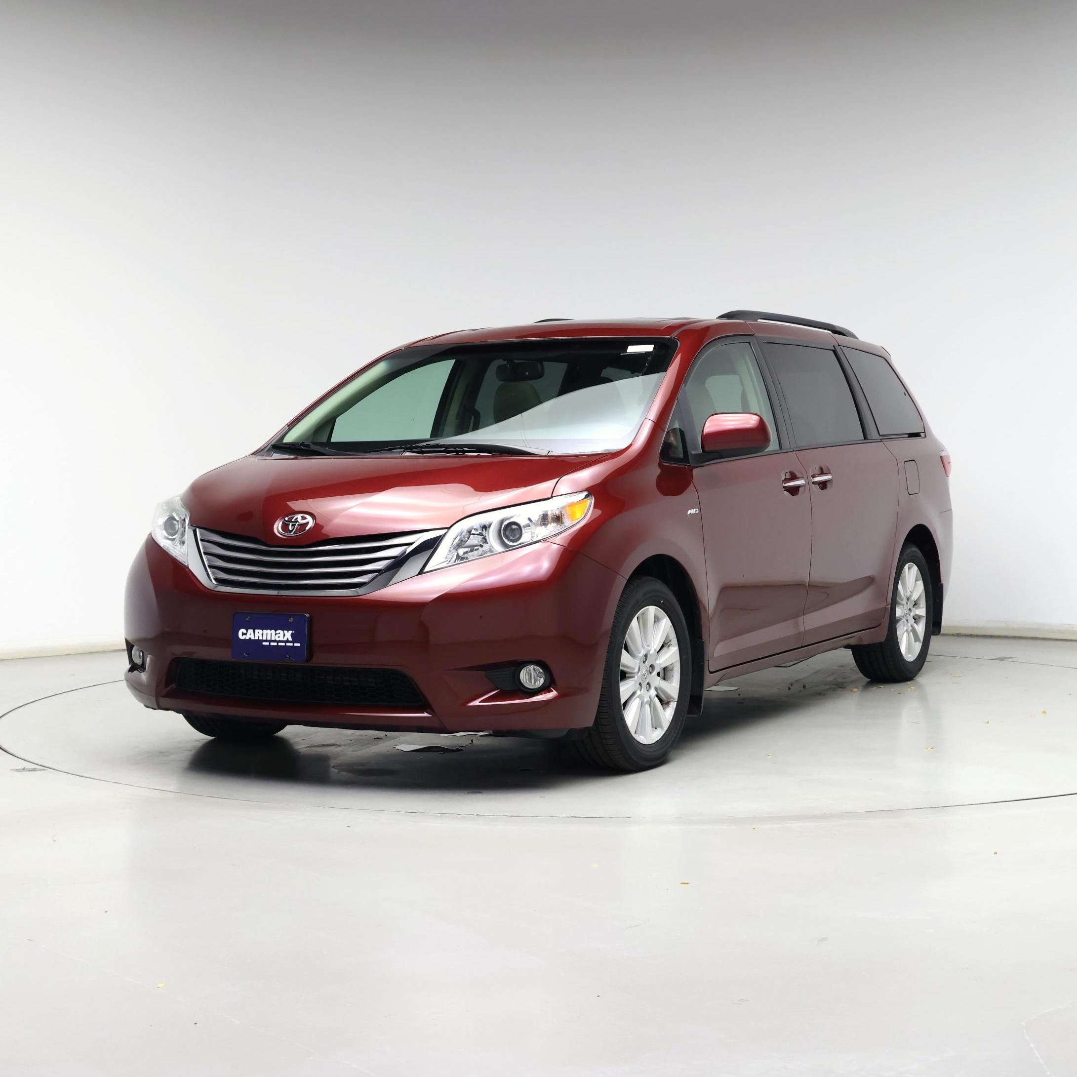 Thumbnail: 2017 Toyota Sienna - 4