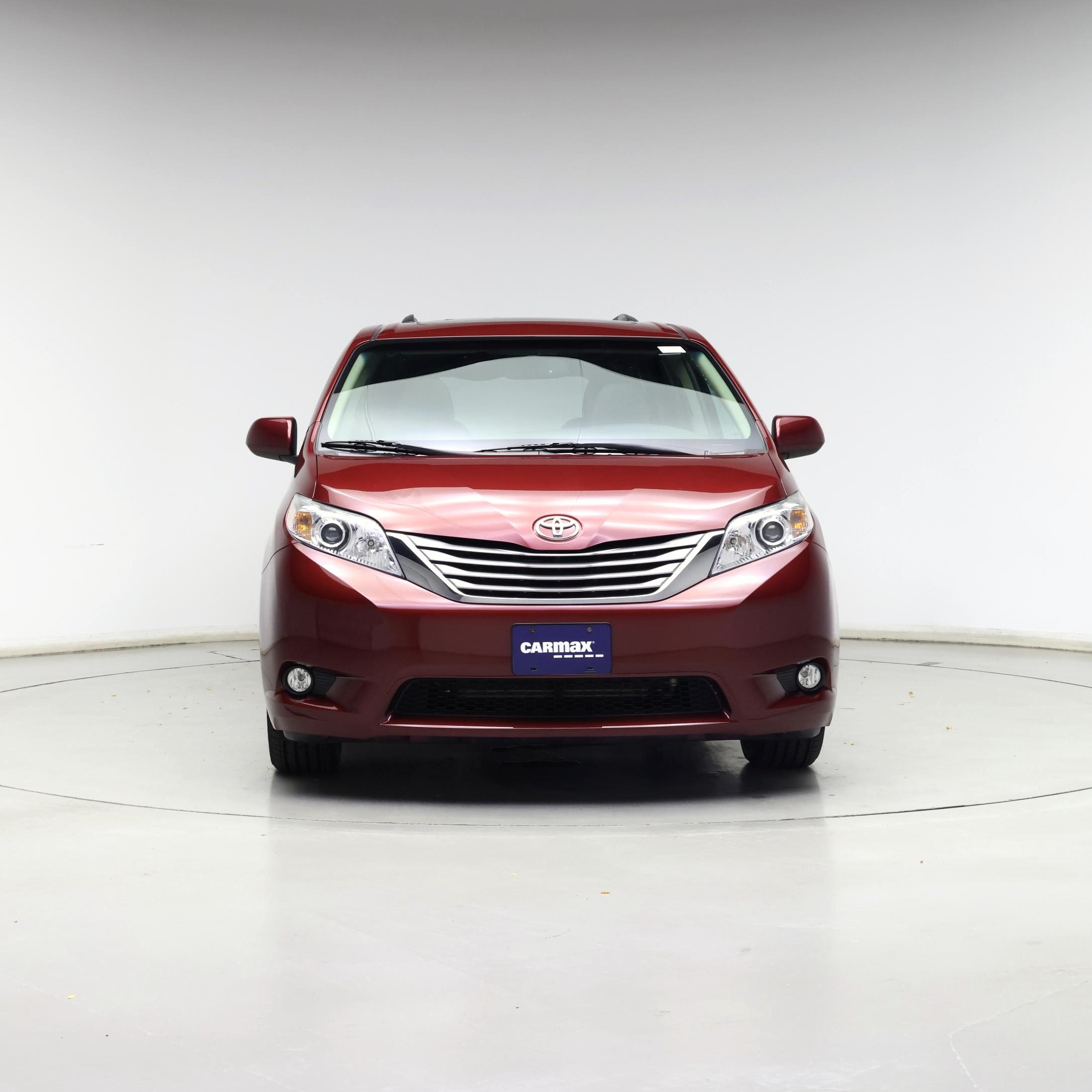 Thumbnail: 2017 Toyota Sienna - 5