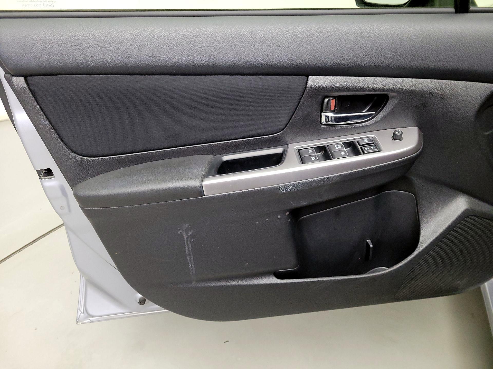 Thumbnail: 2015 Subaru Impreza - 12