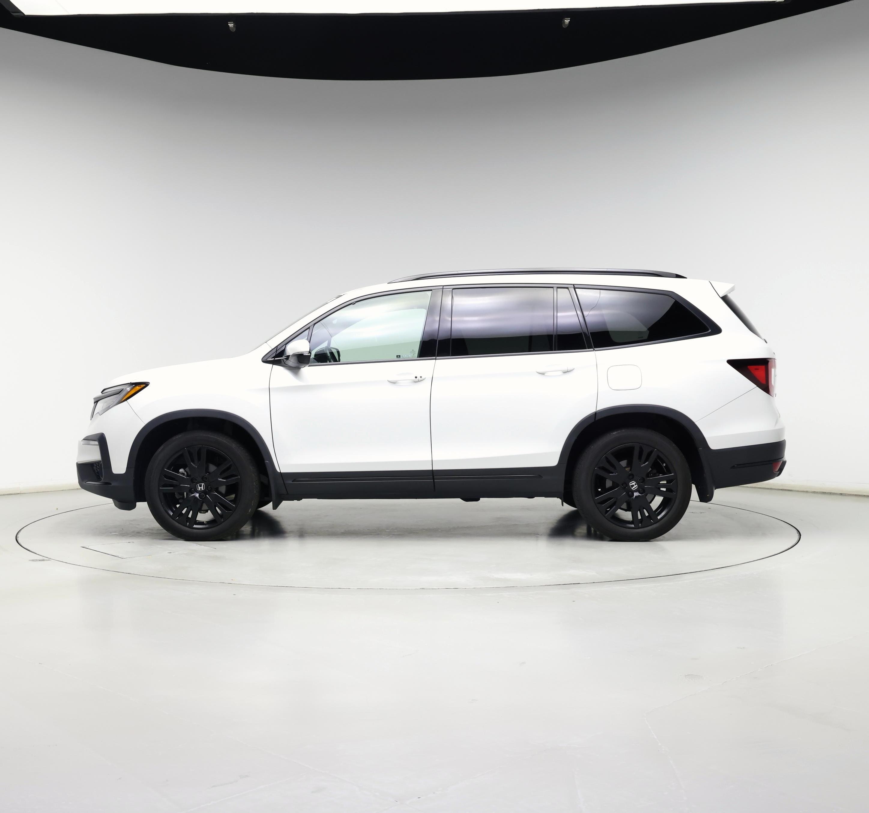 Thumbnail: 2022 Honda Pilot - 3