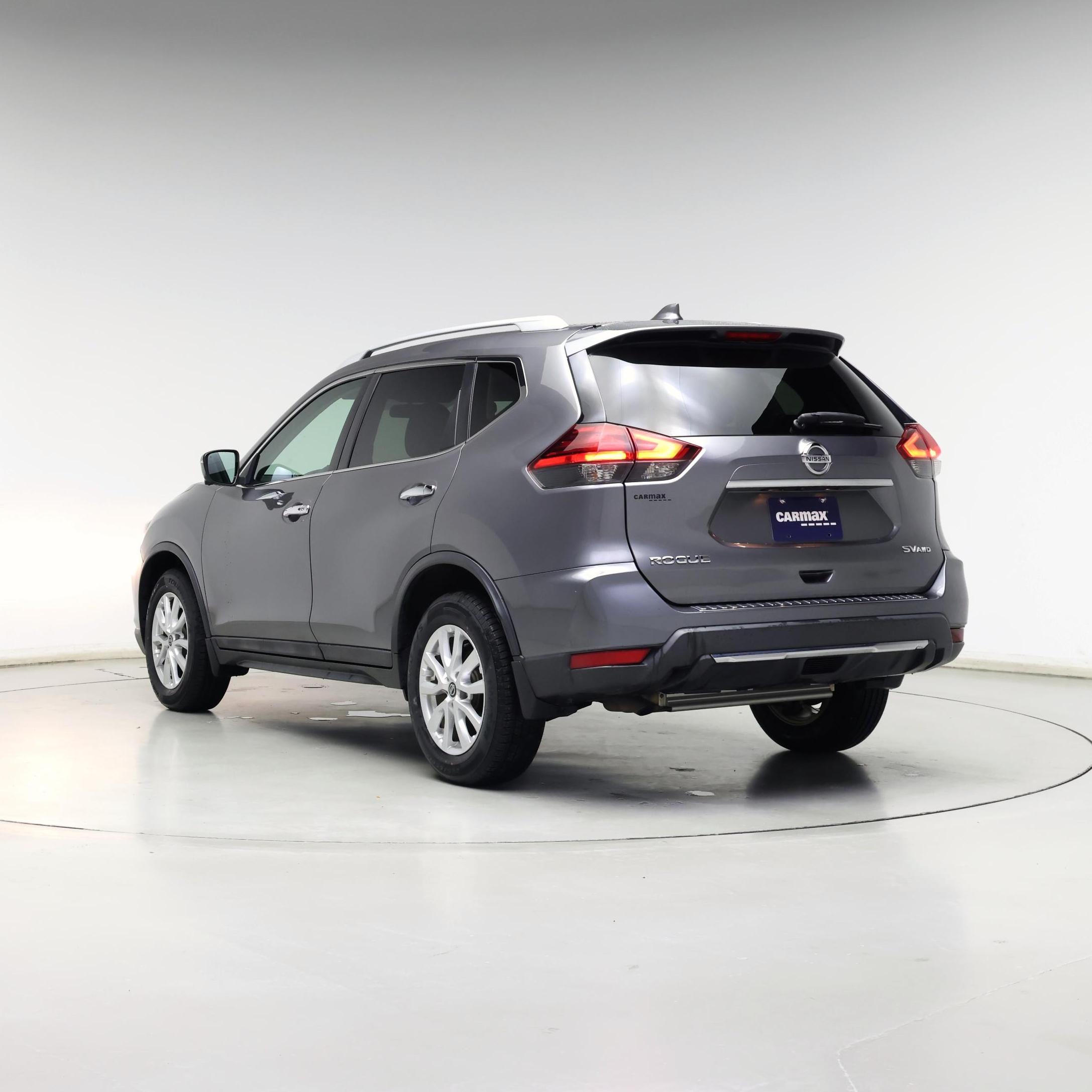 Thumbnail: 2017 Nissan Rogue - 2