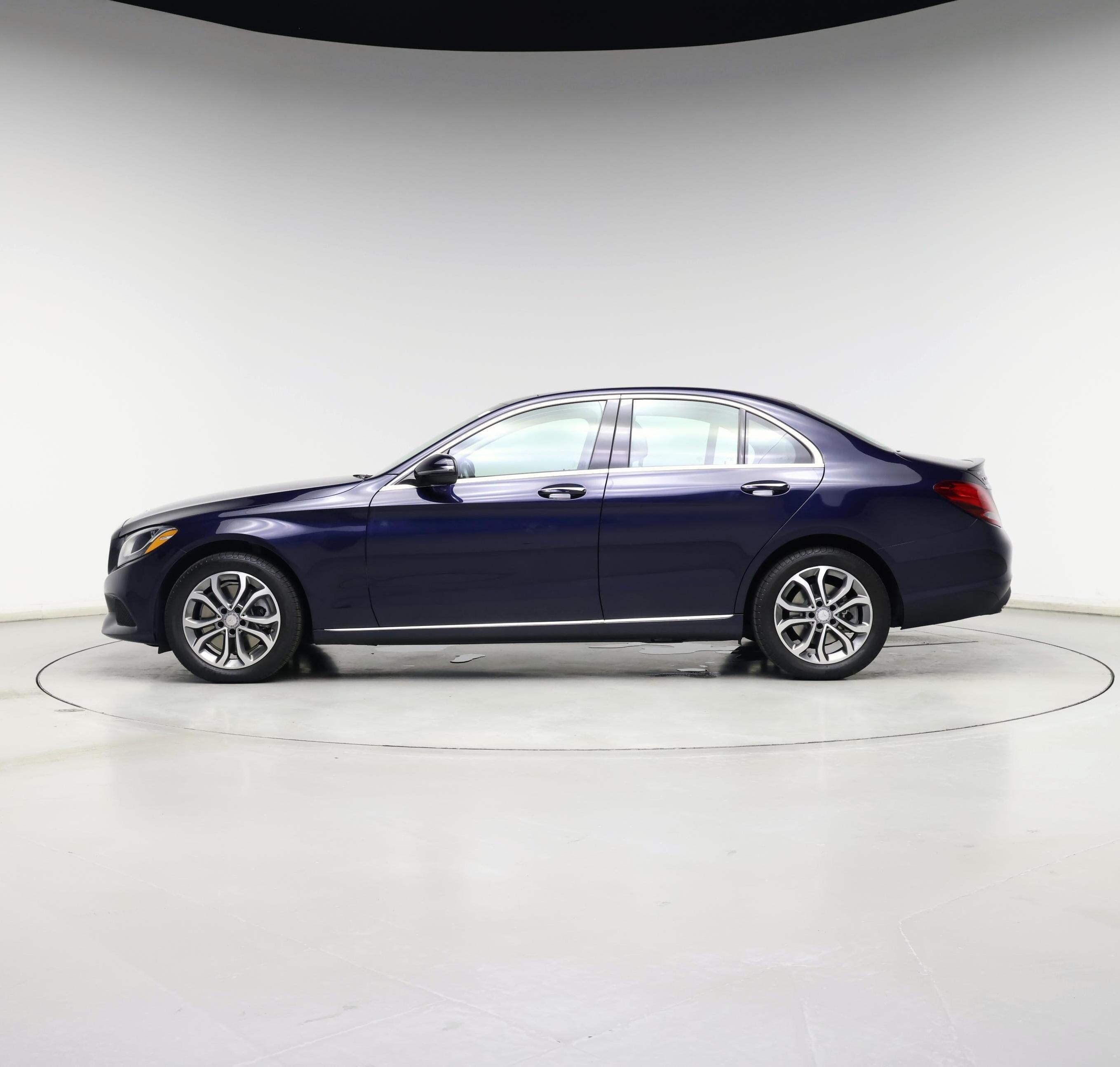 Thumbnail: 2016 Mercedes-Benz C-Class - 3