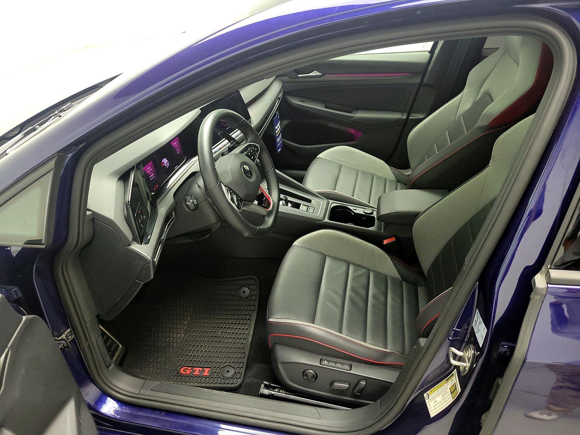Thumbnail: 2022 Volkswagen Golf - 11