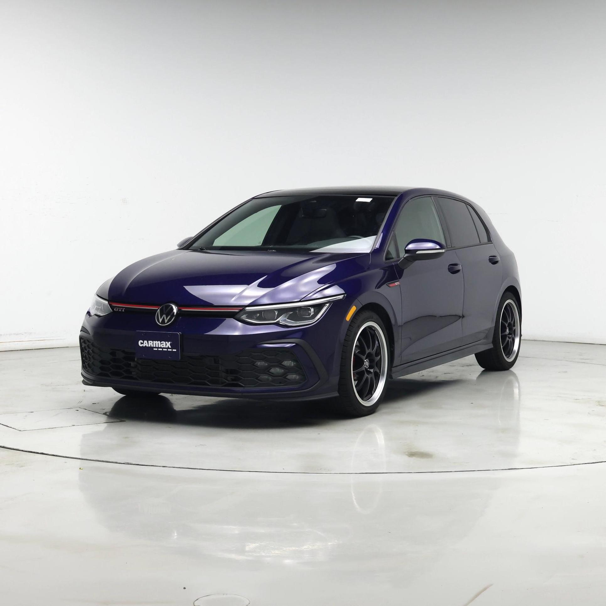 Thumbnail: 2022 Volkswagen Golf - 4