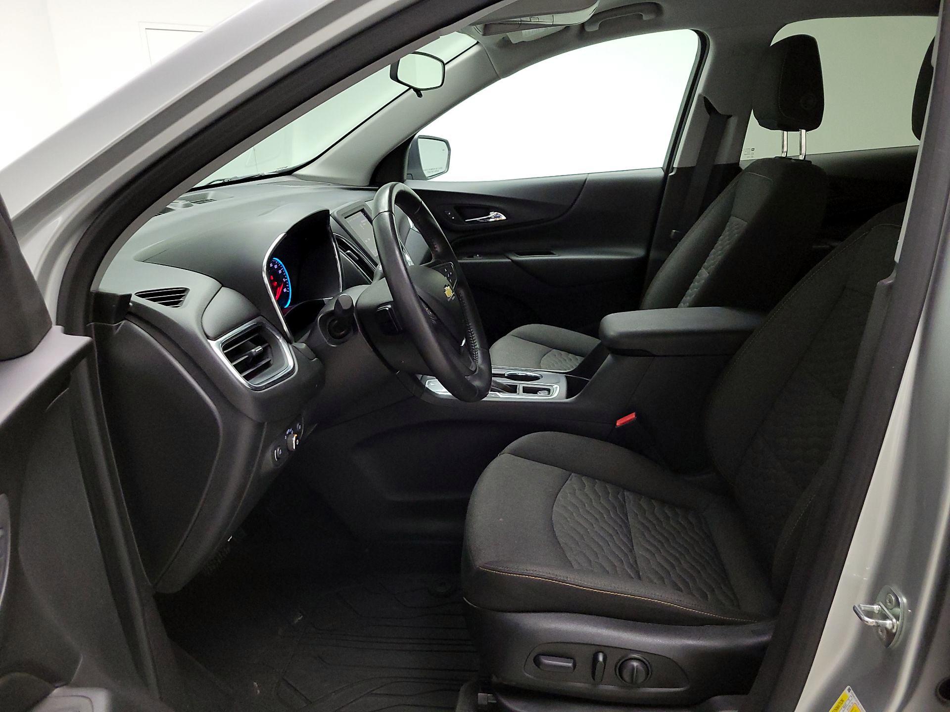 Thumbnail: 2020 Chevrolet Equinox - 11