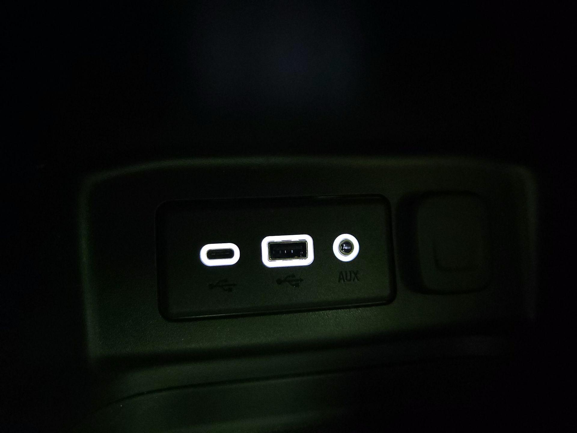 Thumbnail: 2020 Chevrolet Equinox - 17