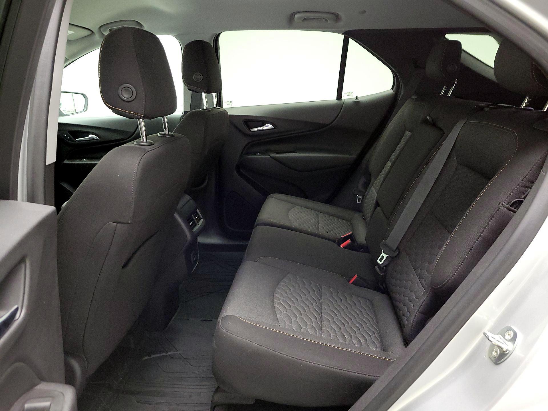 Thumbnail: 2020 Chevrolet Equinox - 18