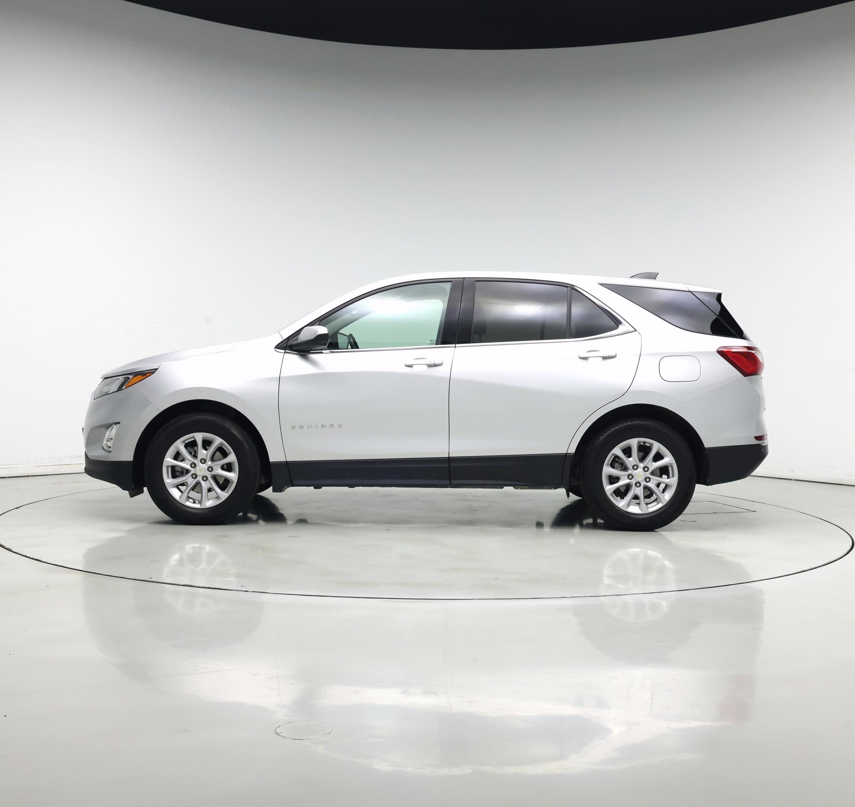 Thumbnail: 2020 Chevrolet Equinox - 3