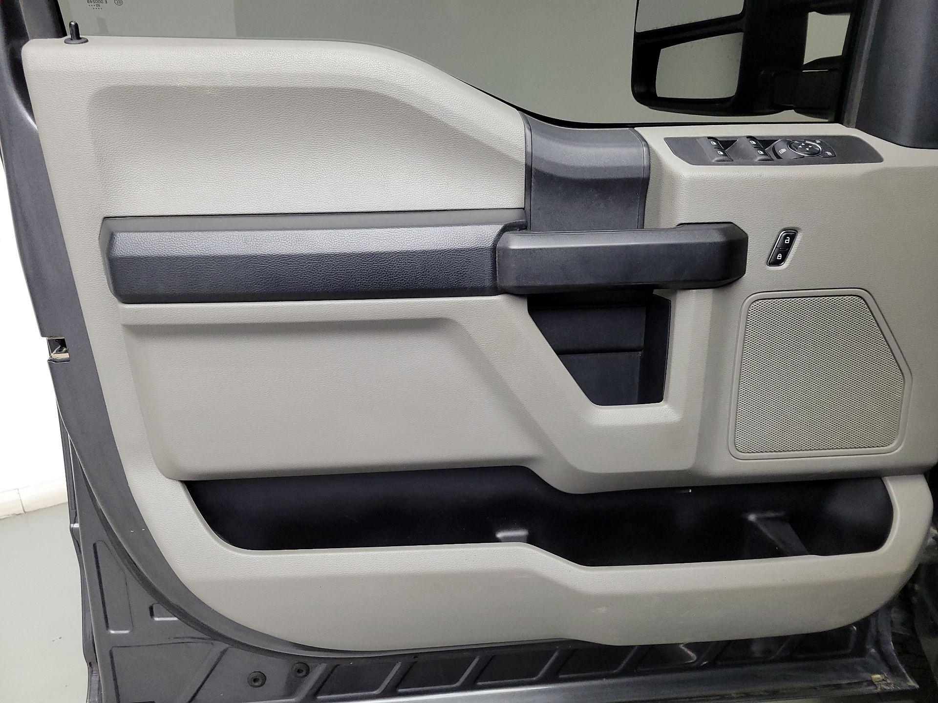 Thumbnail: 2020 Ford F-250 - 12