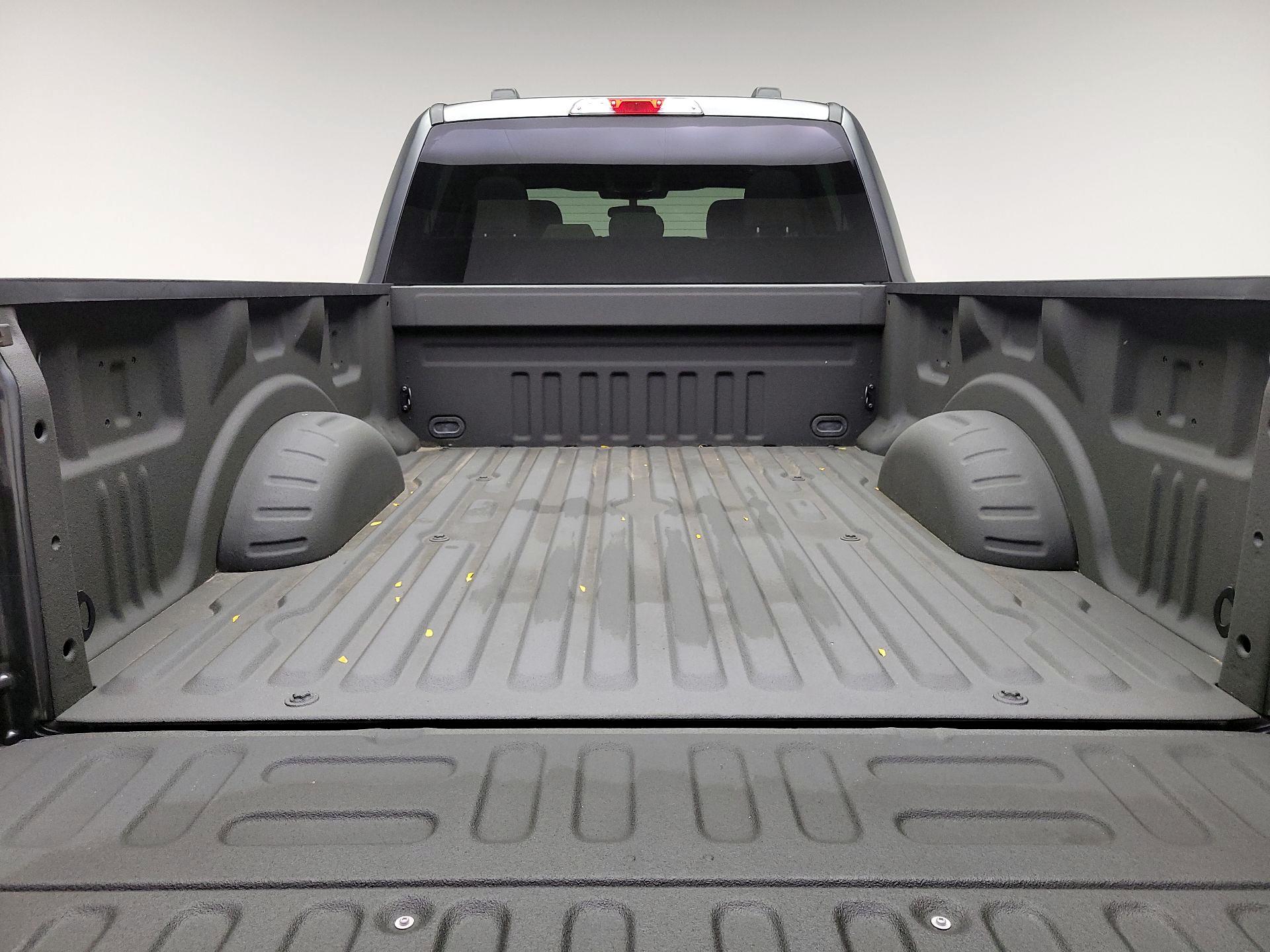 Thumbnail: 2020 Ford F-250 - 20