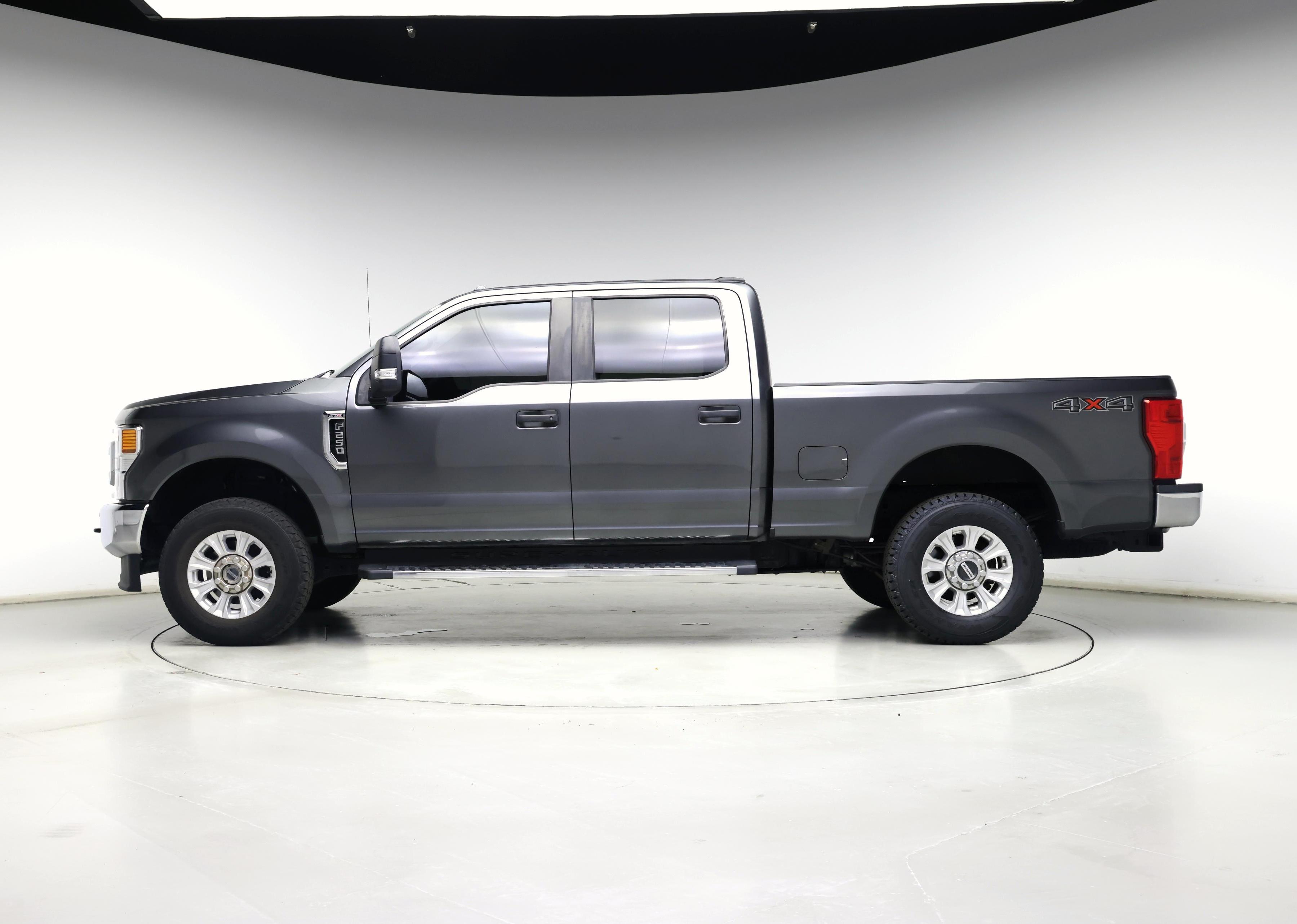 Thumbnail: 2020 Ford F-250 - 3