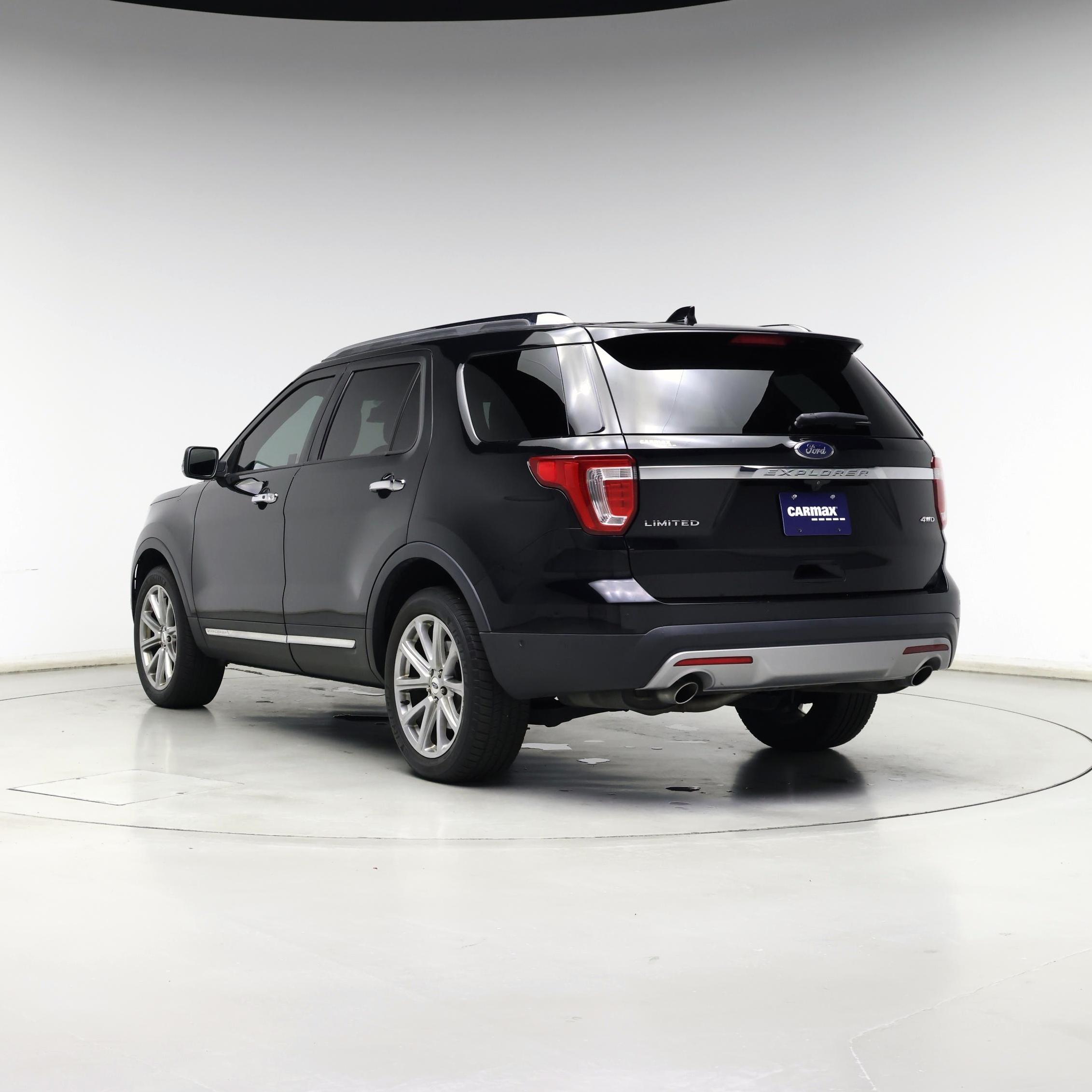 Thumbnail: 2017 Ford Explorer - 2