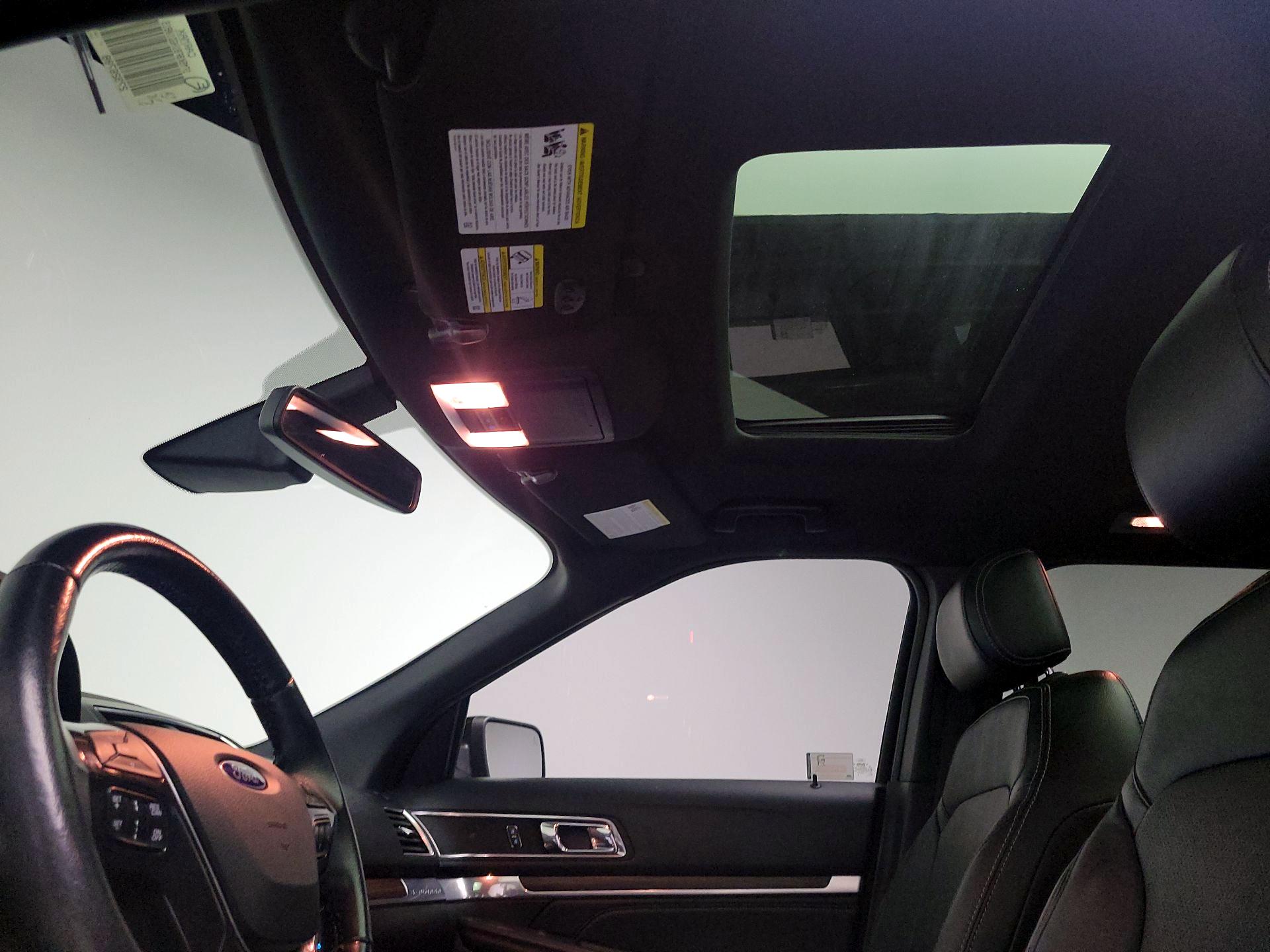 Thumbnail: 2017 Ford Explorer - 20