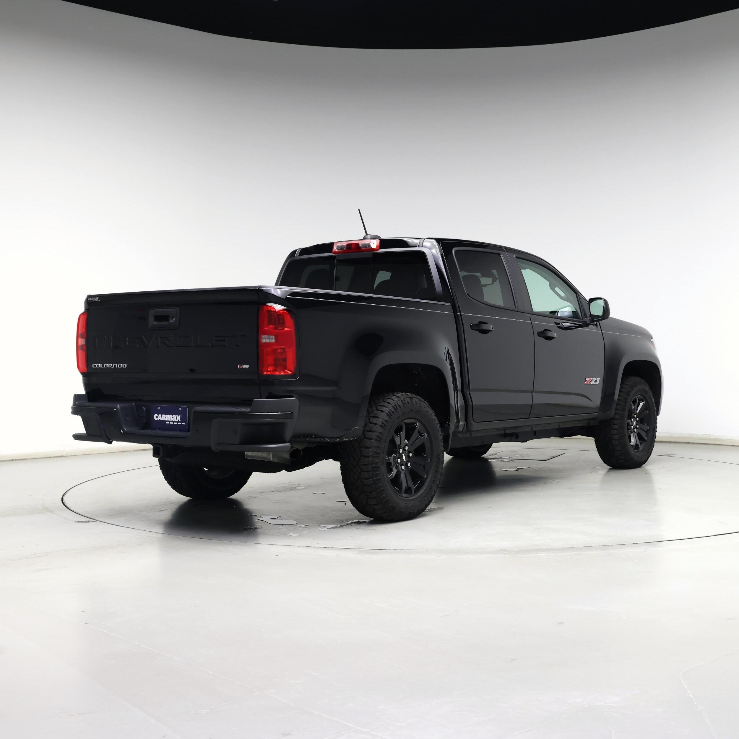 Thumbnail: 2022 Chevrolet Colorado - 8