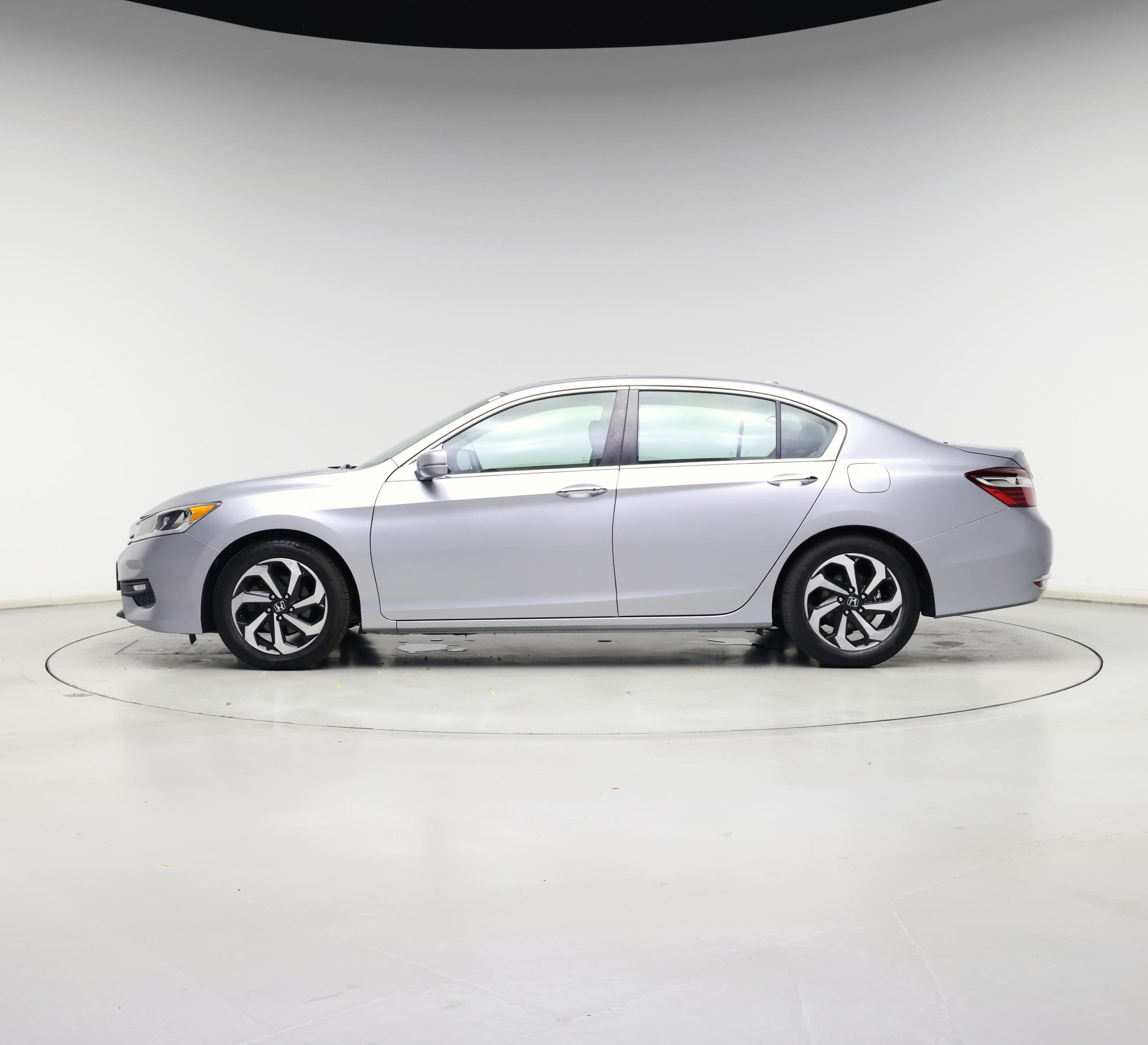 Thumbnail: 2016 Honda Accord - 3