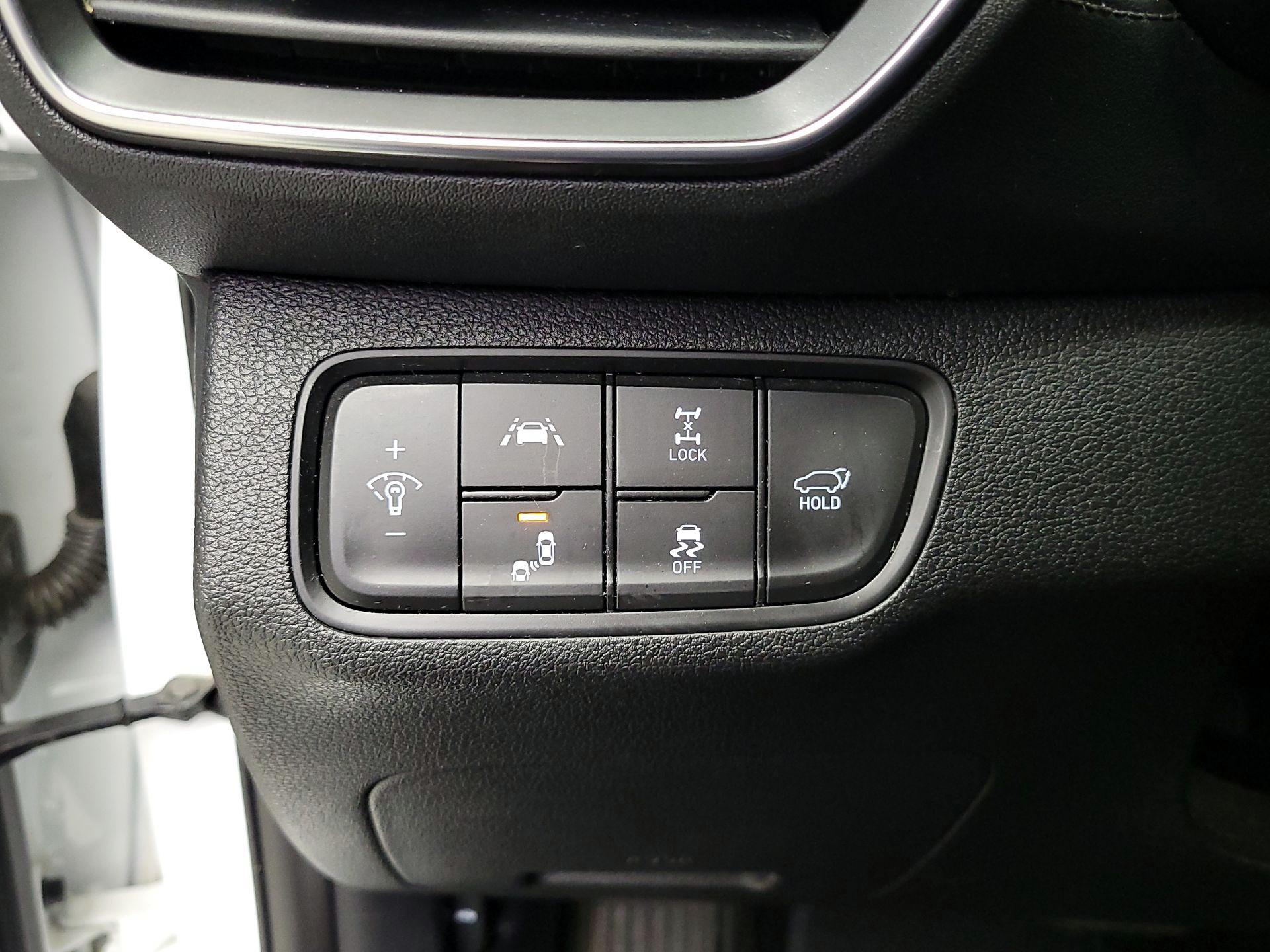 Thumbnail: 2019 Hyundai Santa Fe - 13