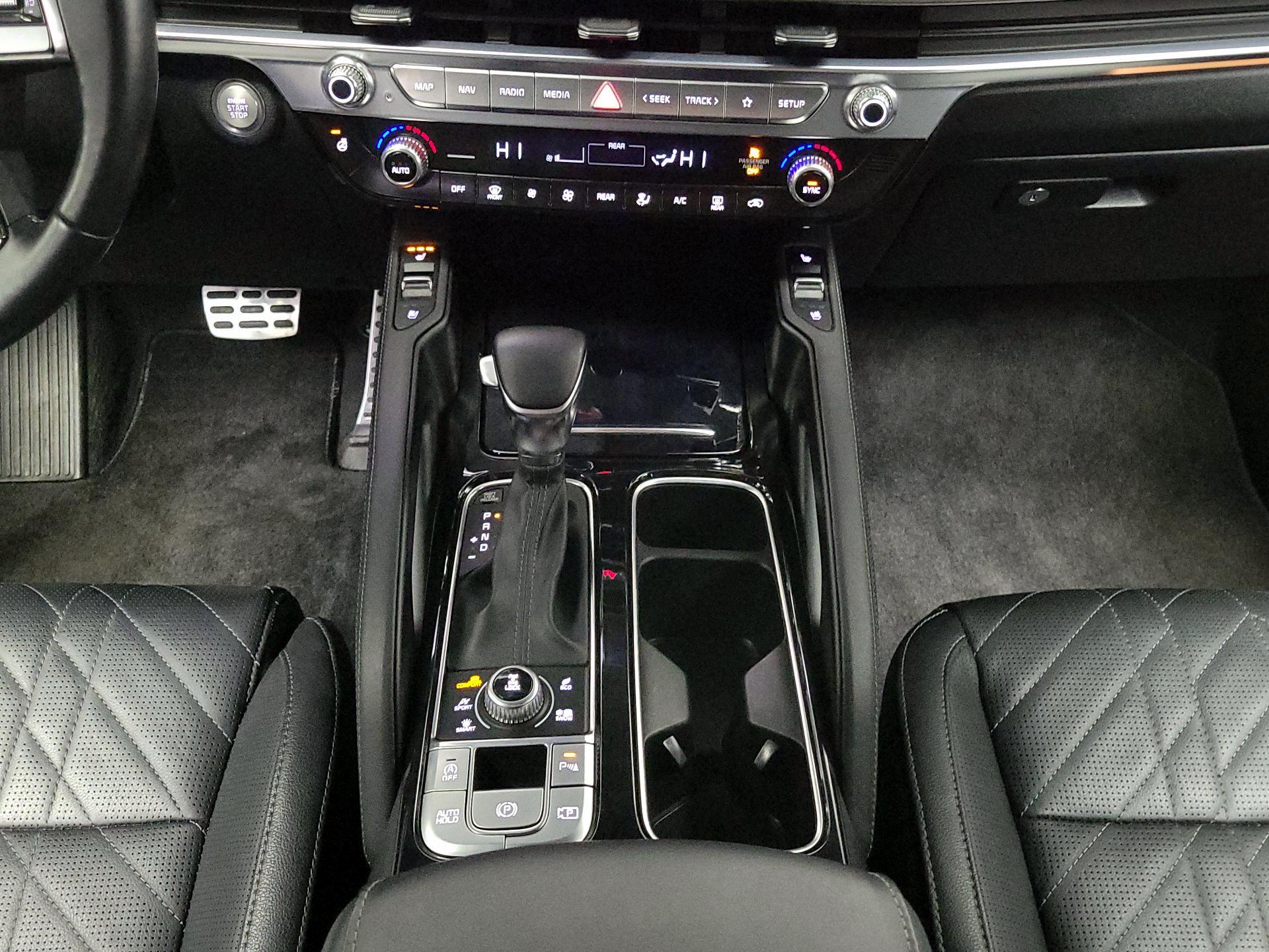 Thumbnail: 2024 Kia Telluride - 18