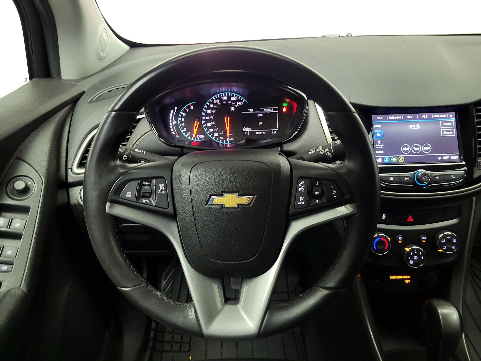 Thumbnail: 2018 Chevrolet Trax - 10