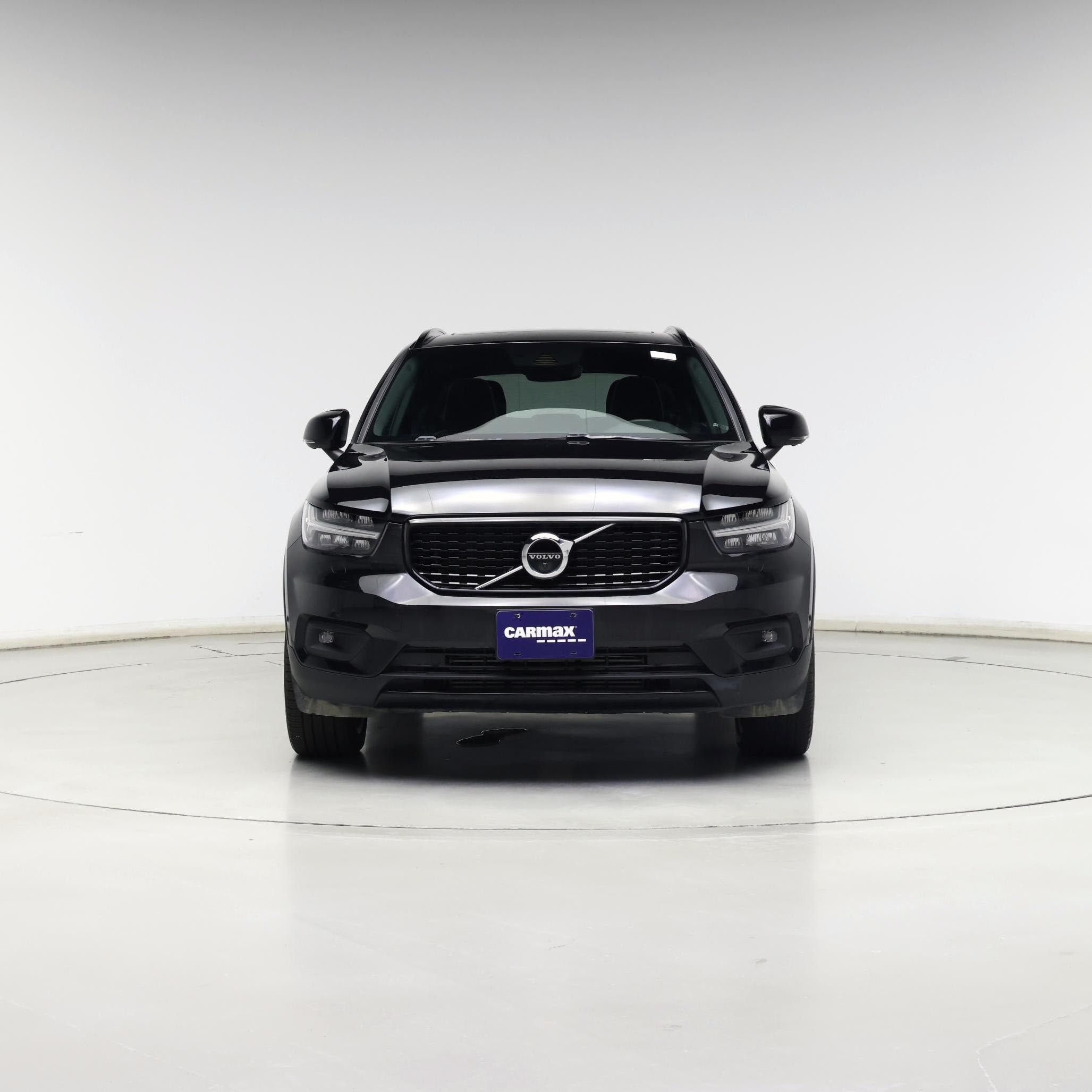 Thumbnail: 2022 Volvo XC40 - 5