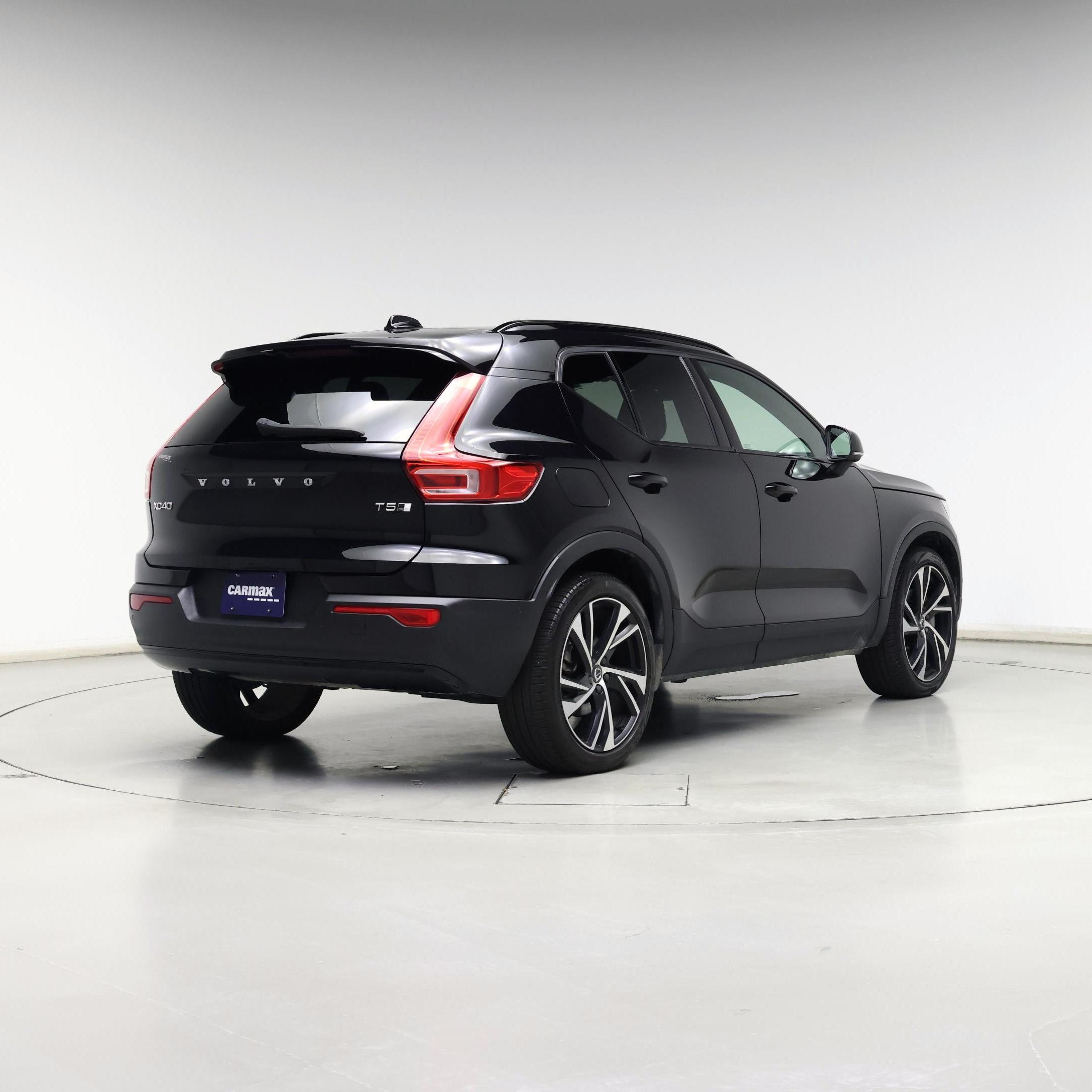 Thumbnail: 2022 Volvo XC40 - 8
