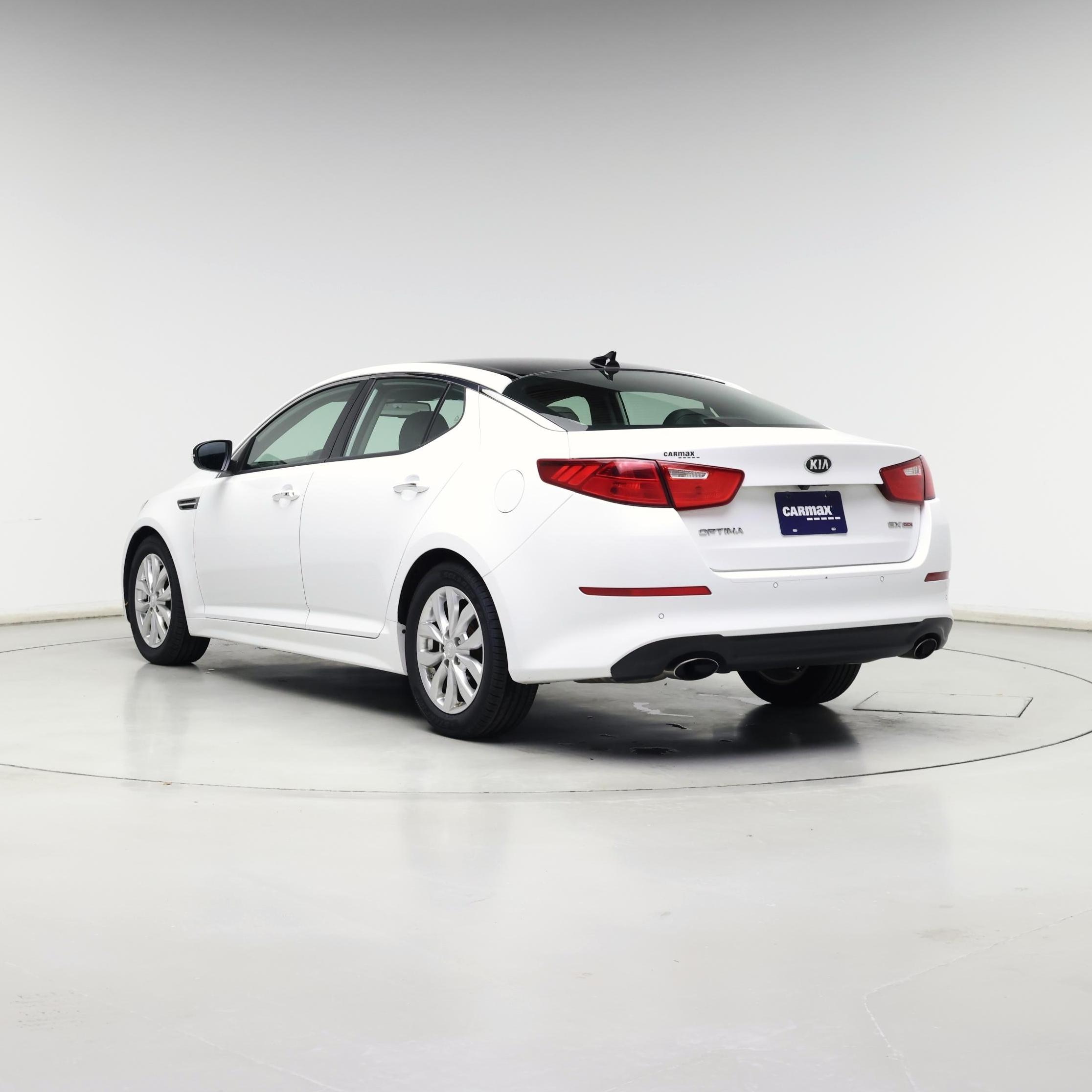 Thumbnail: 2015 Kia Optima - 2