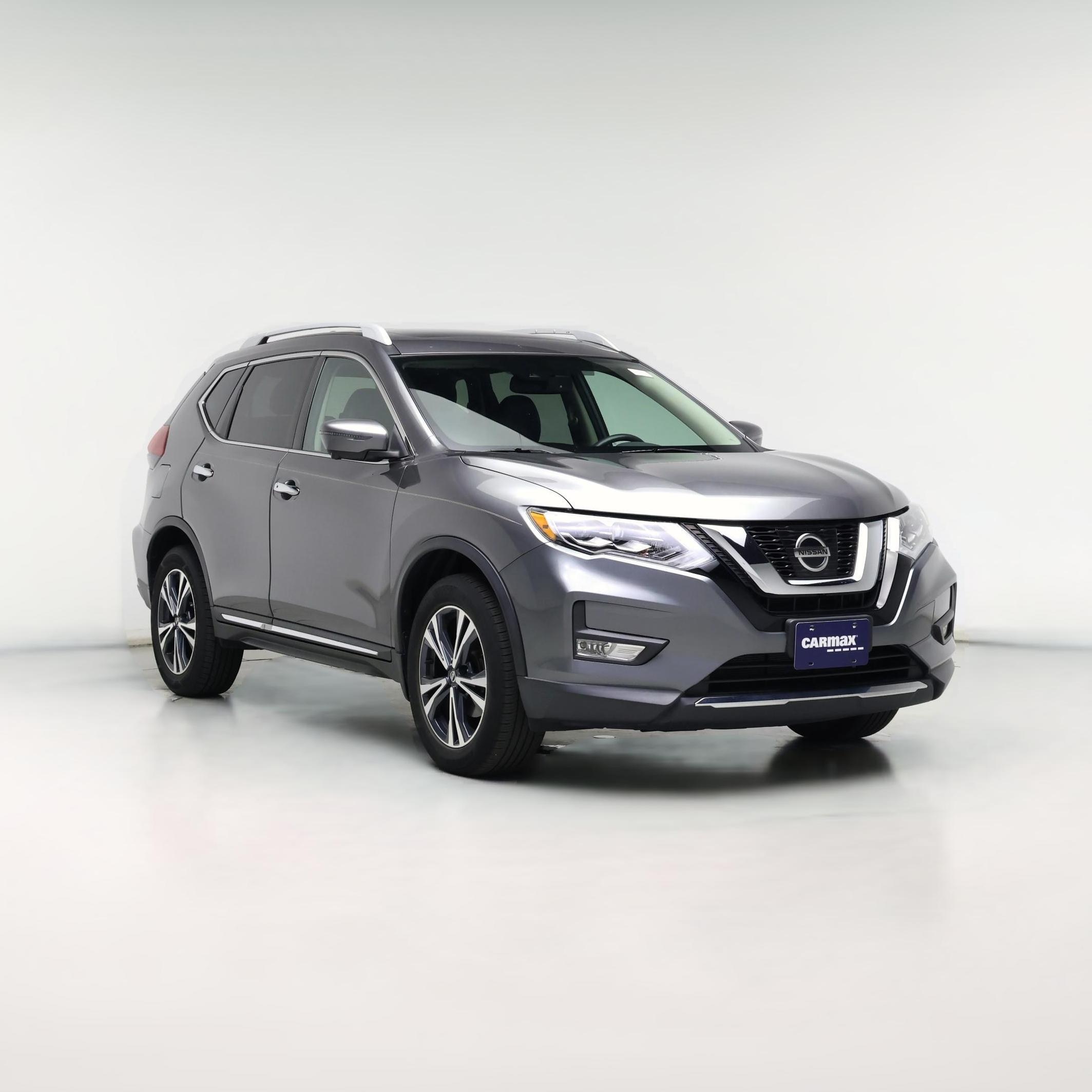 Thumbnail: 2017 Nissan Rogue - 1