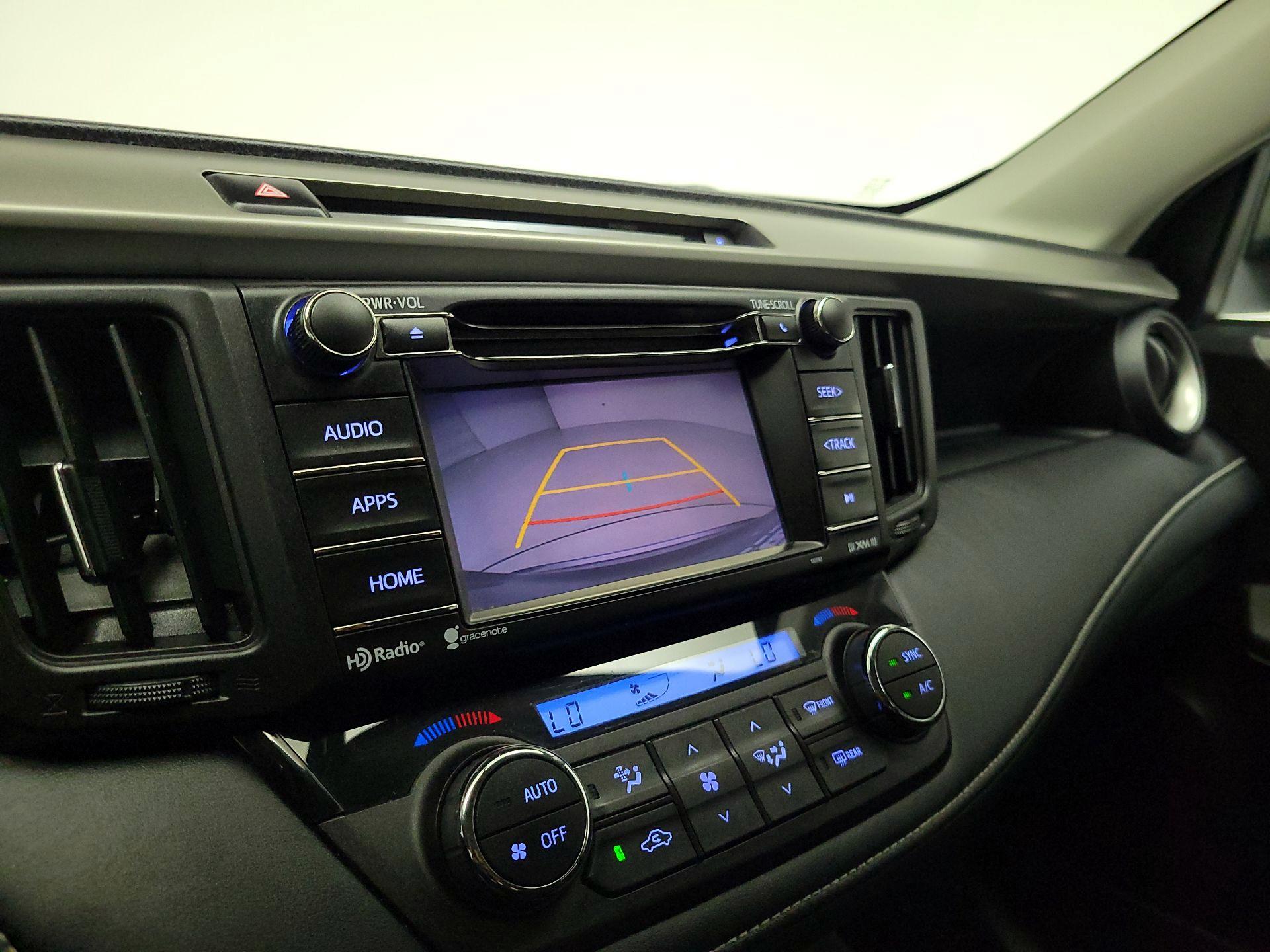 Thumbnail: 2016 Toyota RAV4 - 14