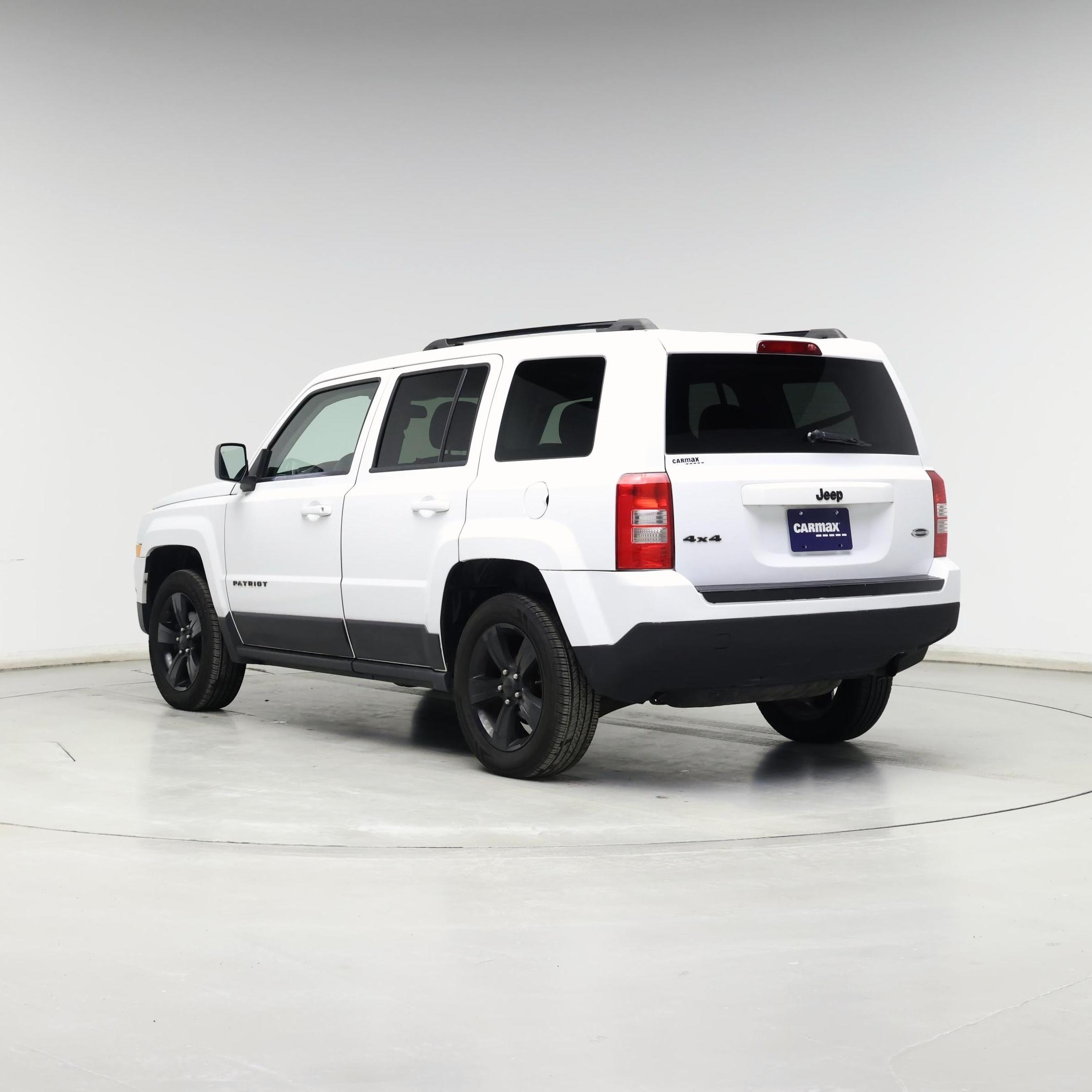 Thumbnail: 2015 Jeep Patriot - 2