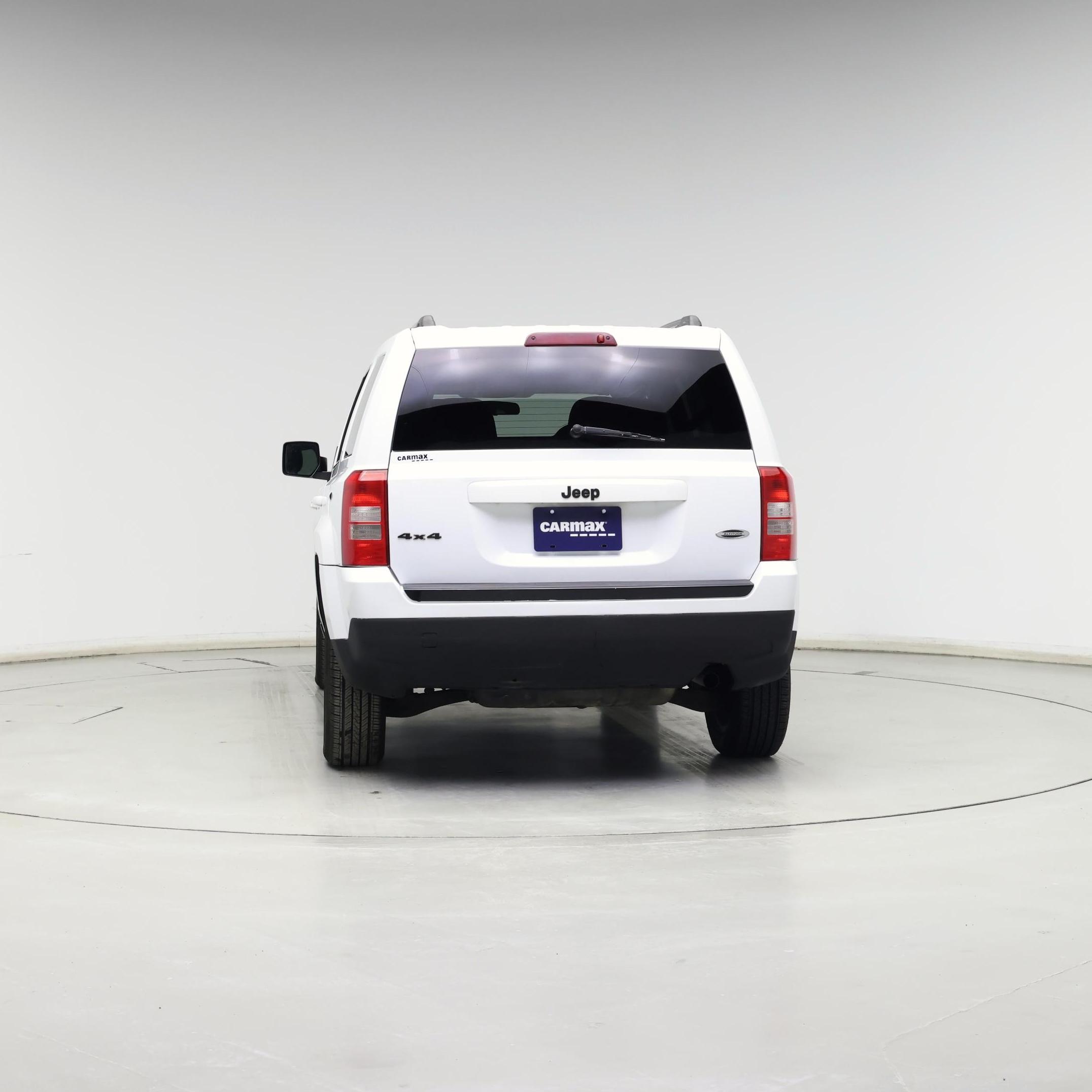 Thumbnail: 2015 Jeep Patriot - 6