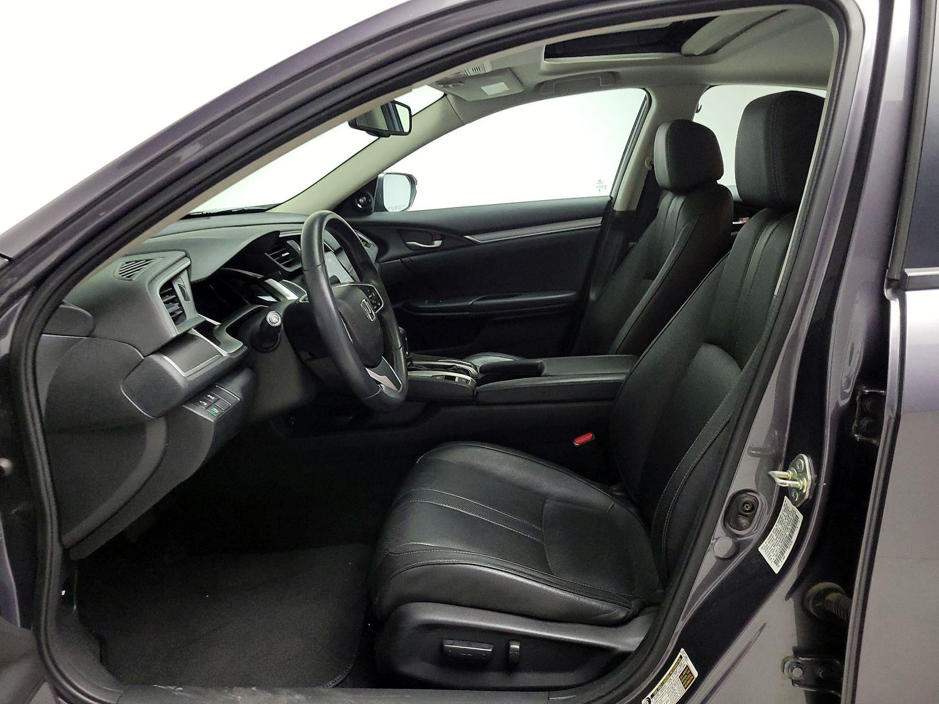 Thumbnail: 2016 Honda Civic - 11