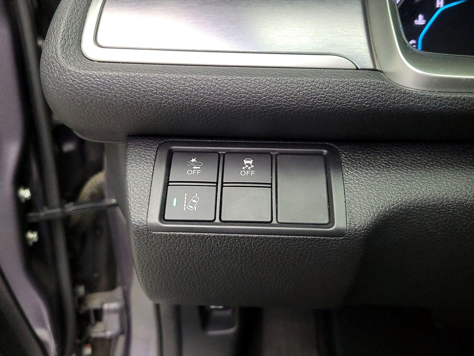Thumbnail: 2016 Honda Civic - 13