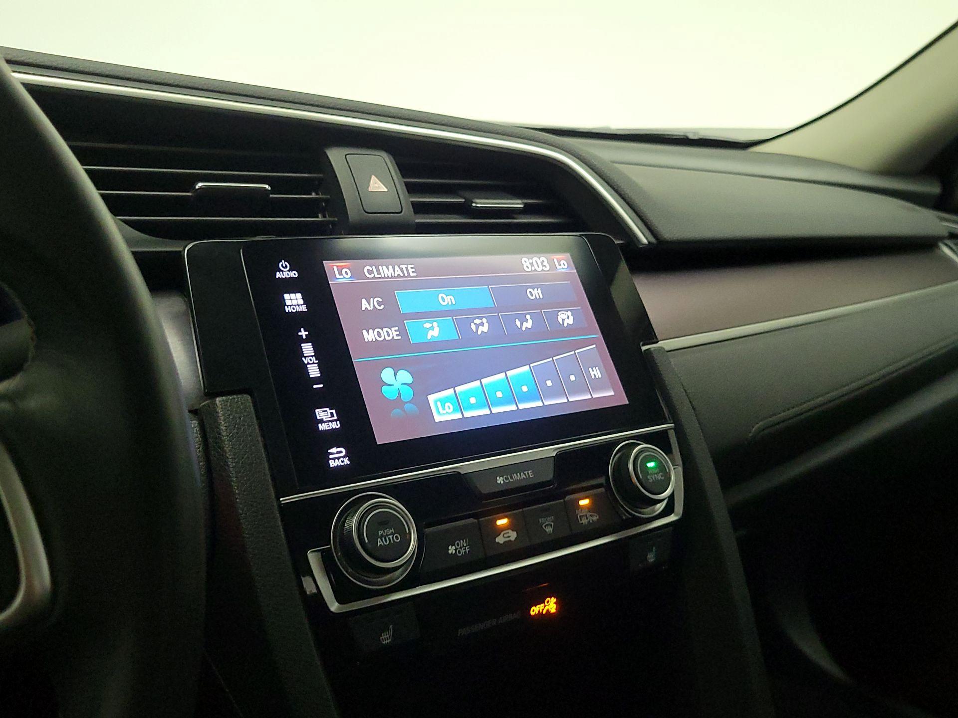 Thumbnail: 2016 Honda Civic - 16