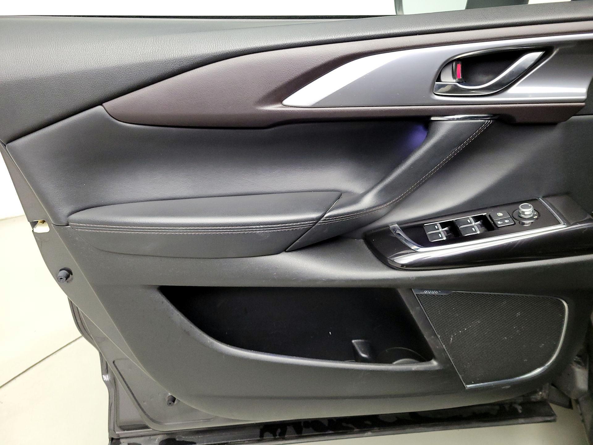 Thumbnail: 2017 Mazda CX-9 - 12