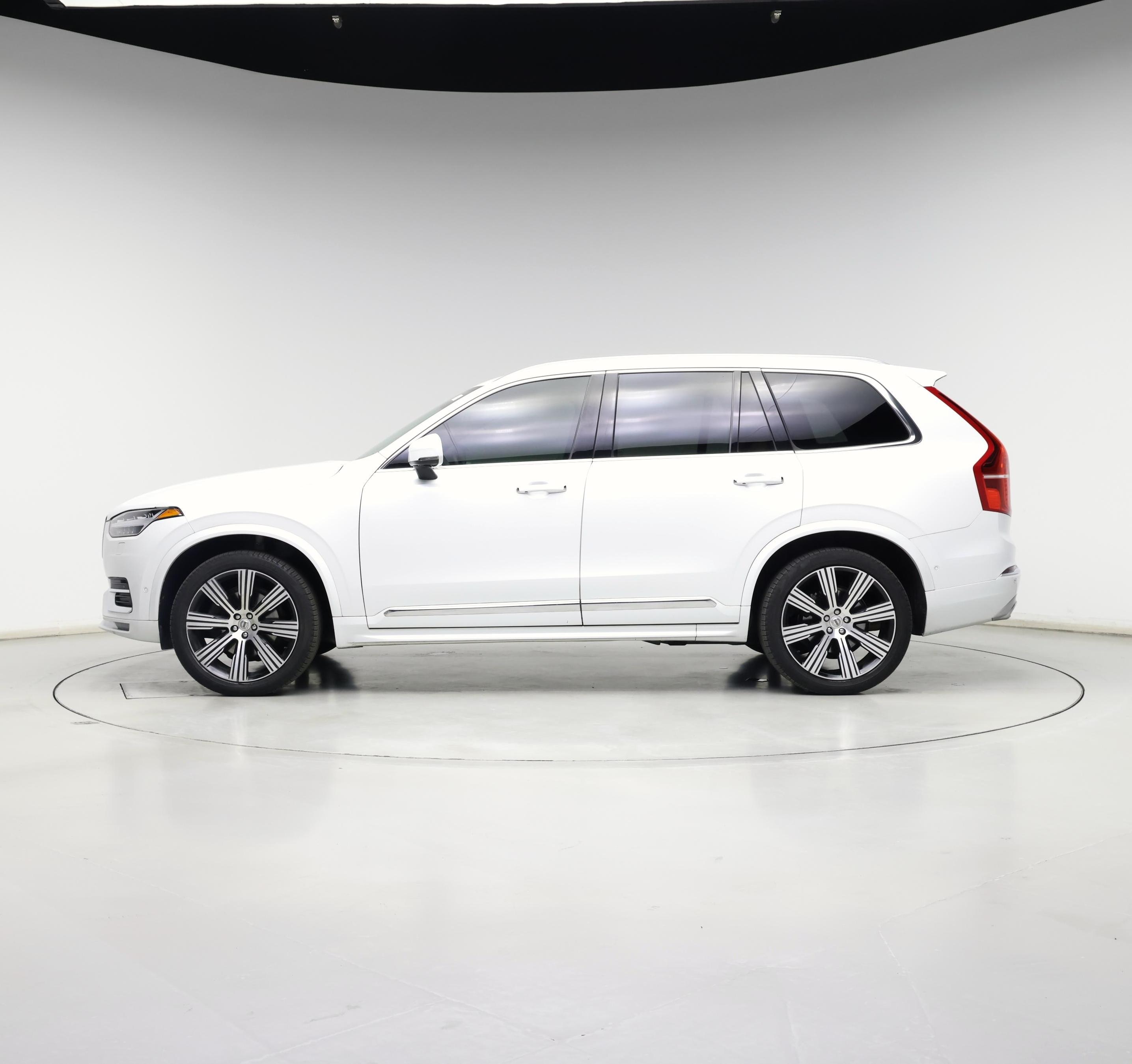 Thumbnail: 2021 Volvo XC90 - 3
