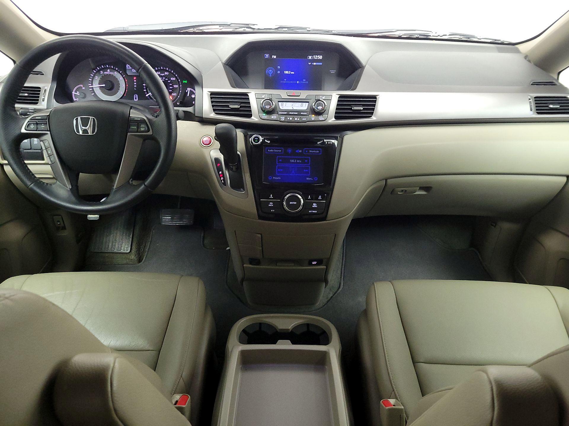 Thumbnail: 2017 Honda Odyssey - 9