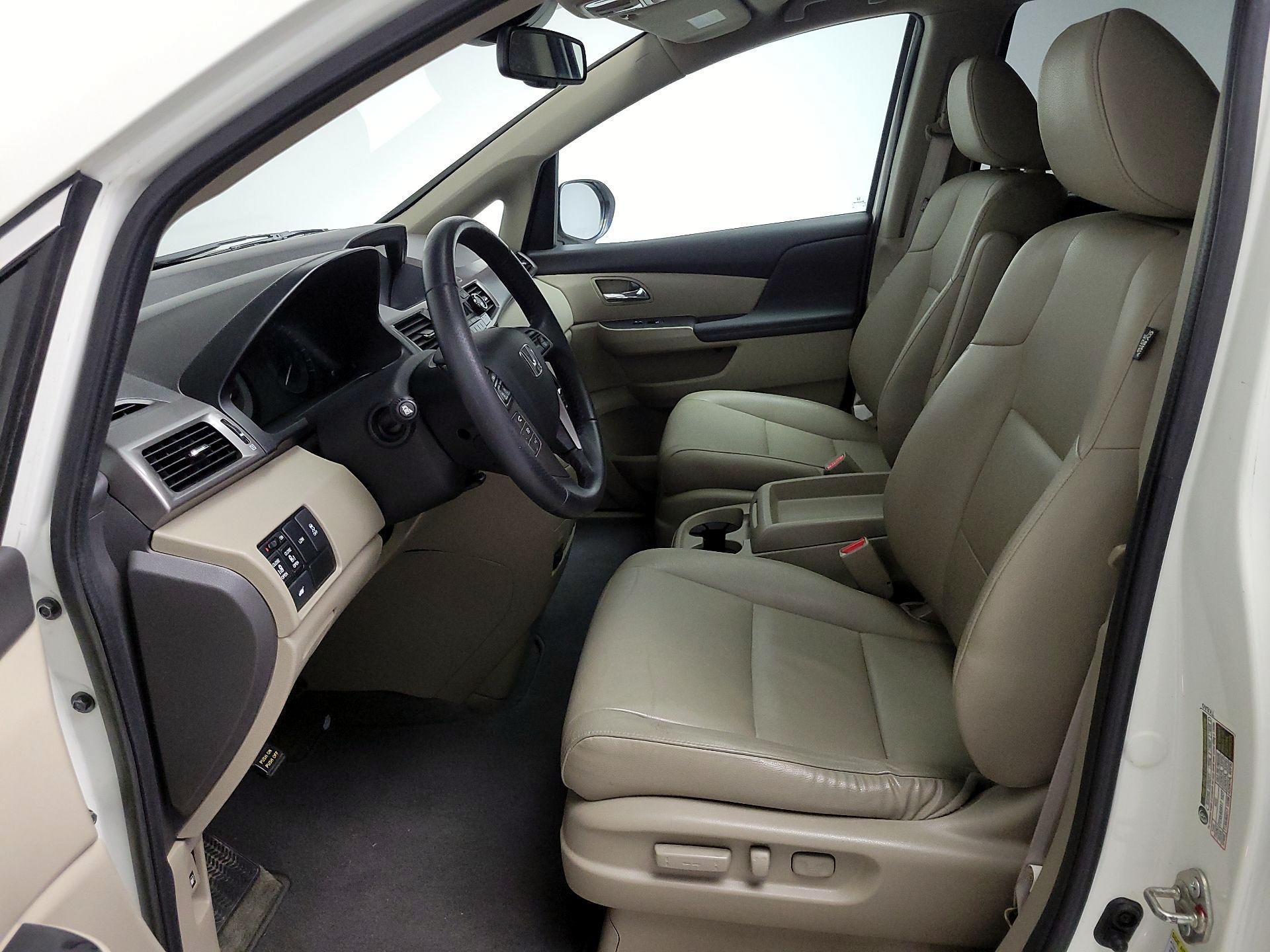 Thumbnail: 2017 Honda Odyssey - 11