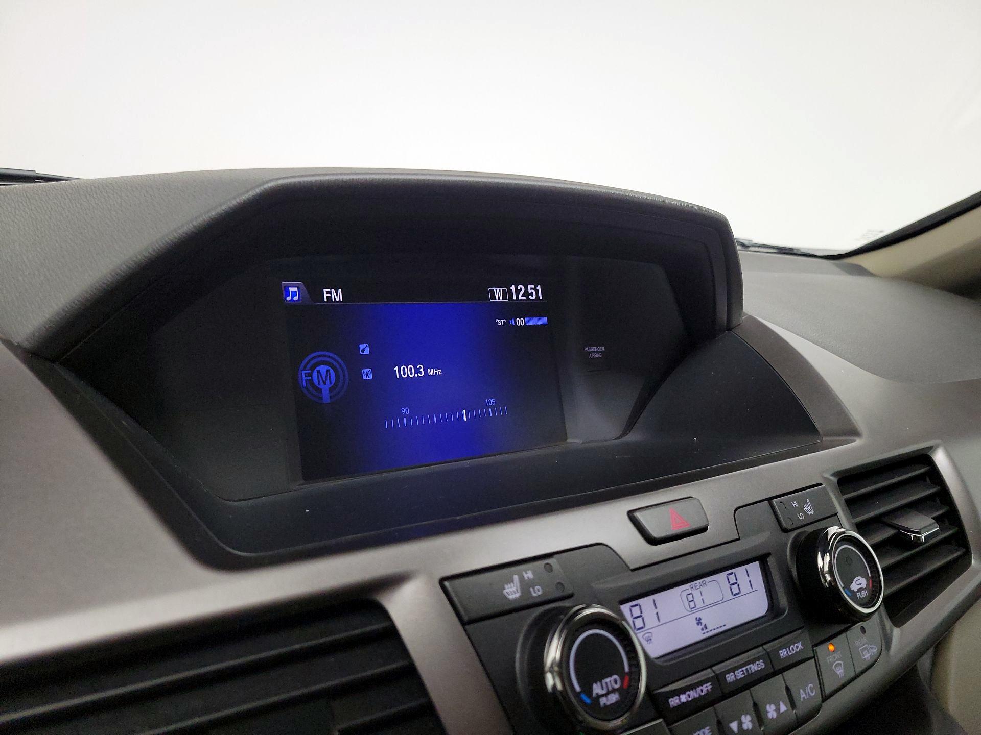 Thumbnail: 2017 Honda Odyssey - 15