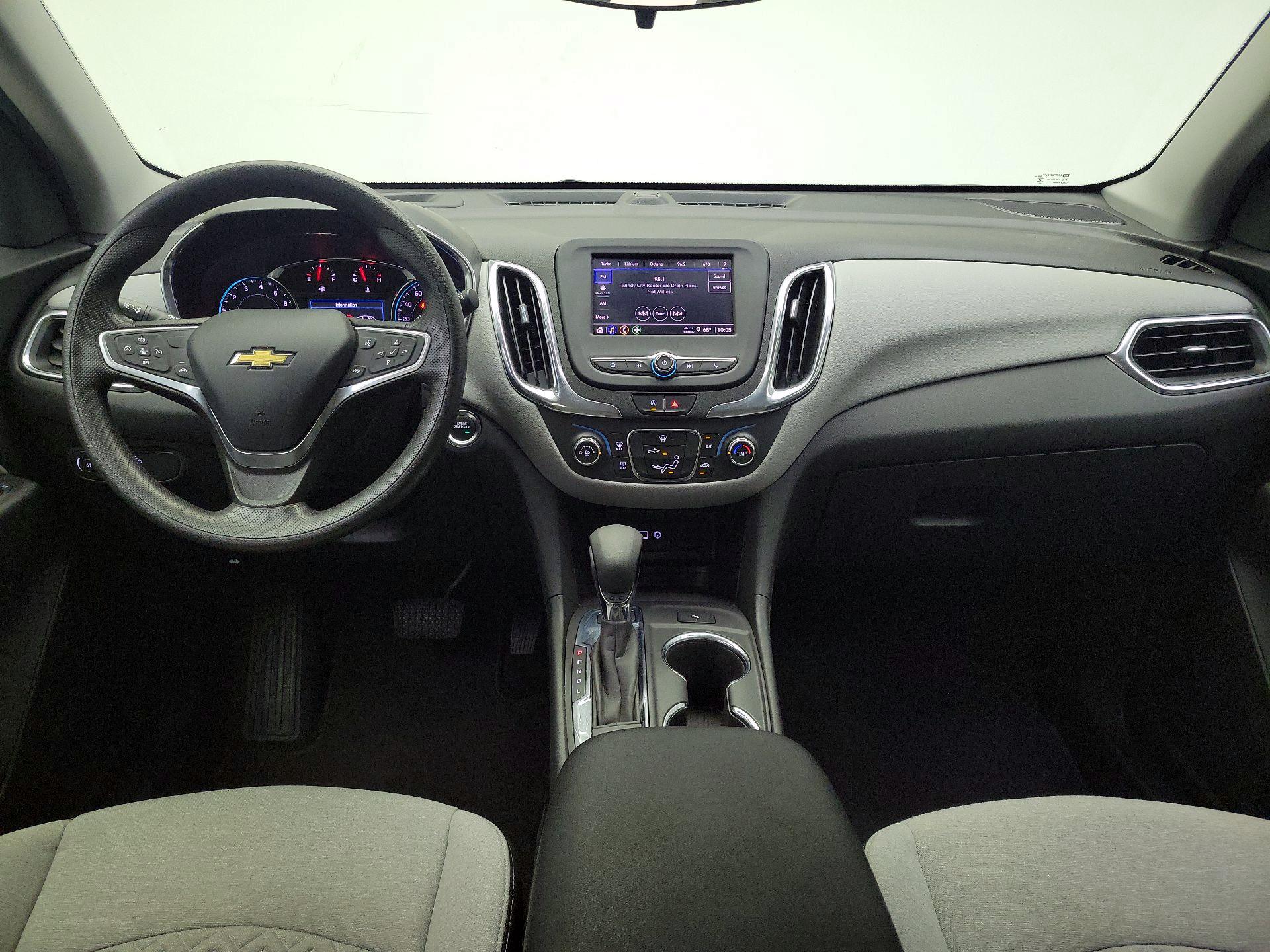 Thumbnail: 2022 Chevrolet Equinox - 9