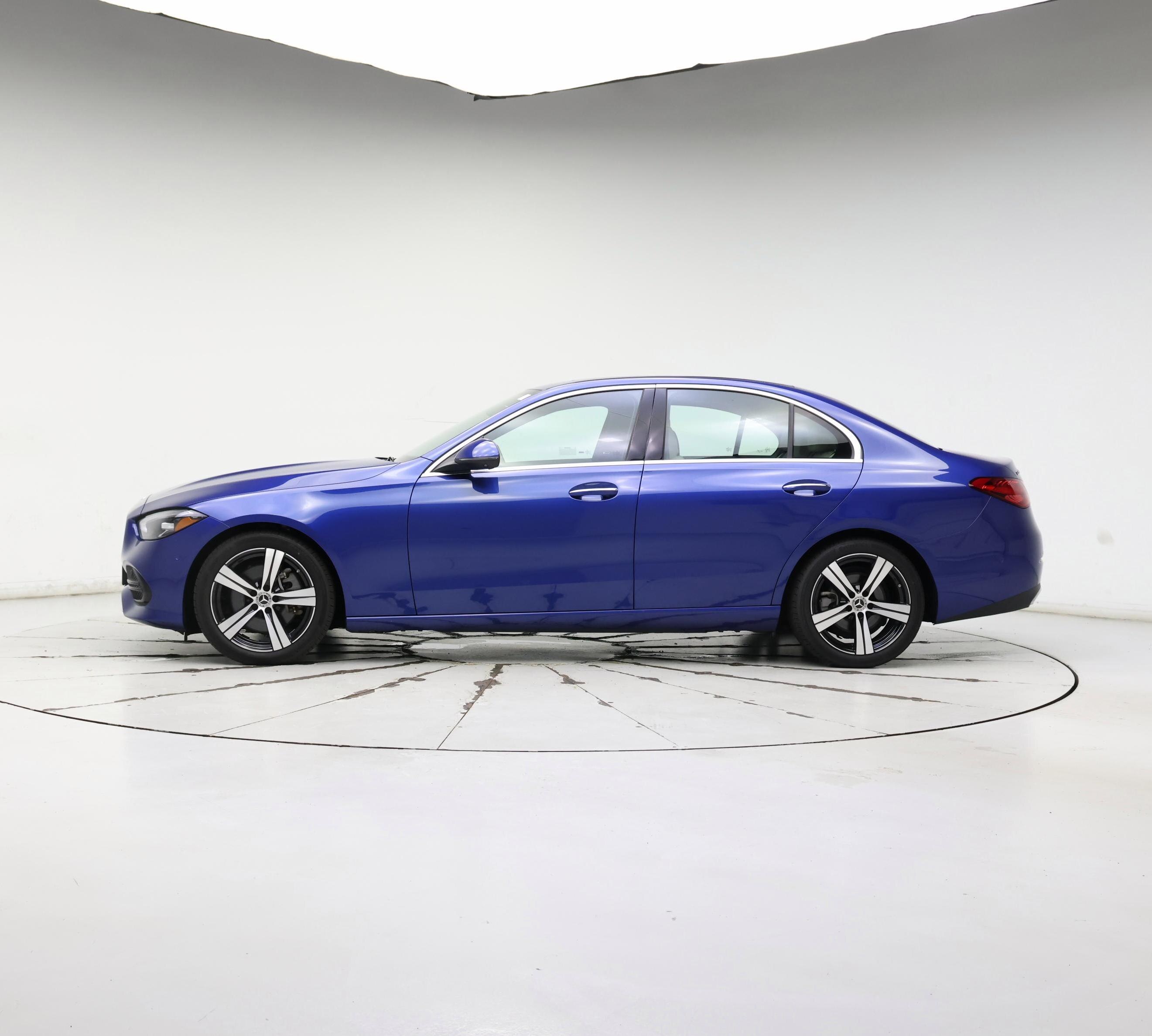 Thumbnail: 2023 Mercedes-Benz C-Class - 3