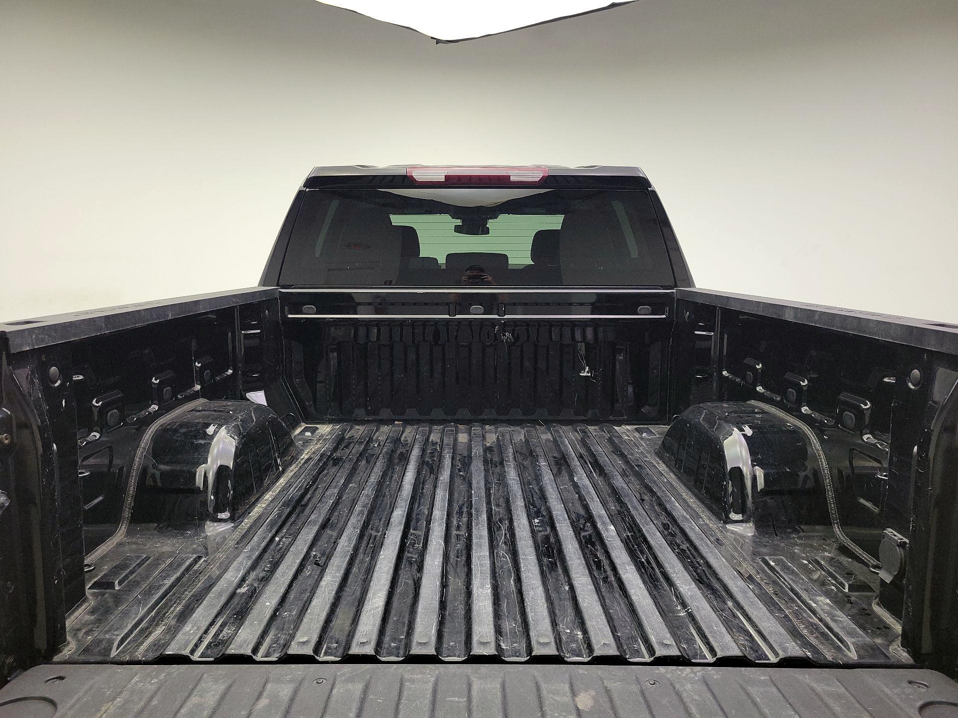 Thumbnail: 2022 Chevrolet Silverado 1500 - 20