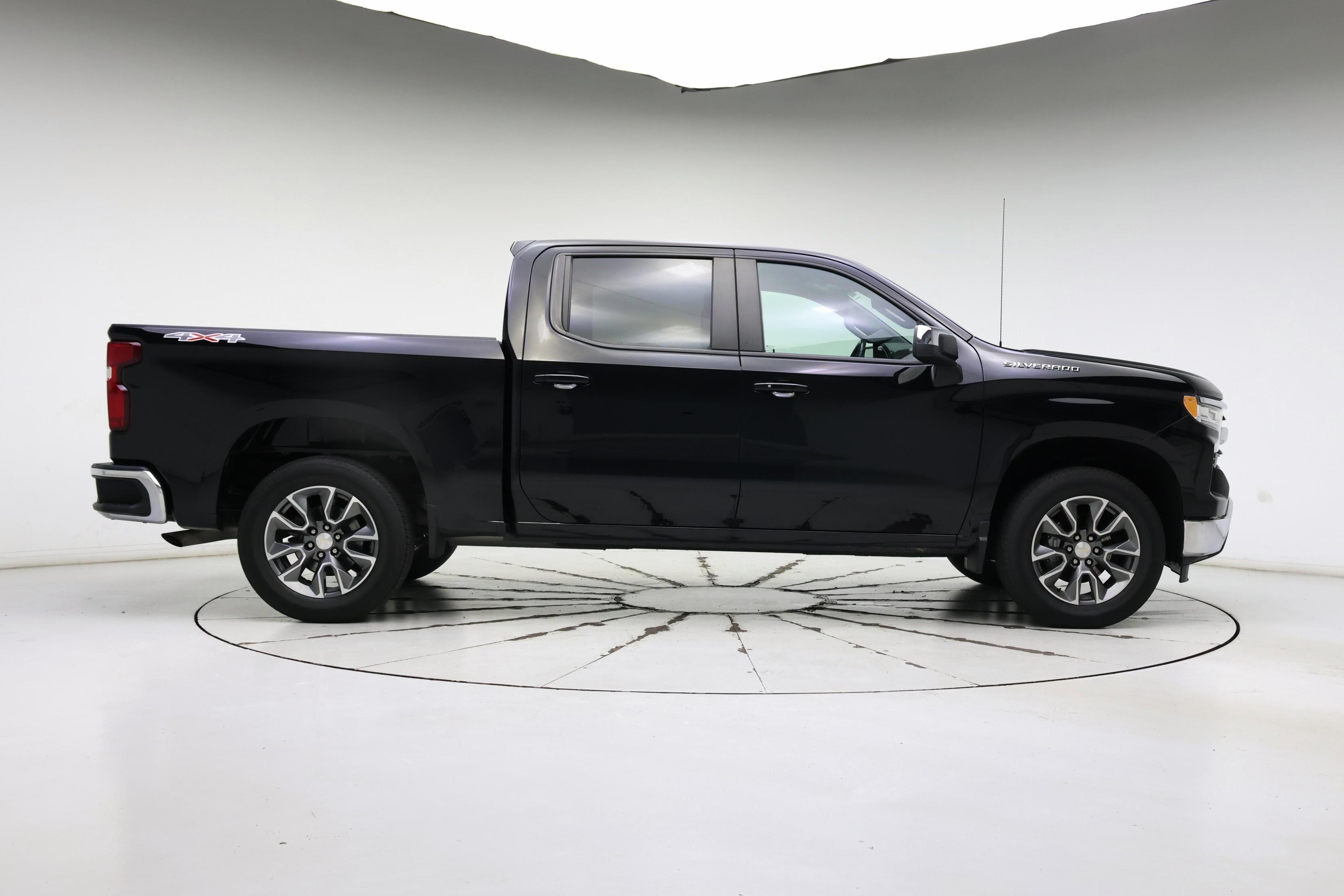 Thumbnail: 2022 Chevrolet Silverado 1500 - 7