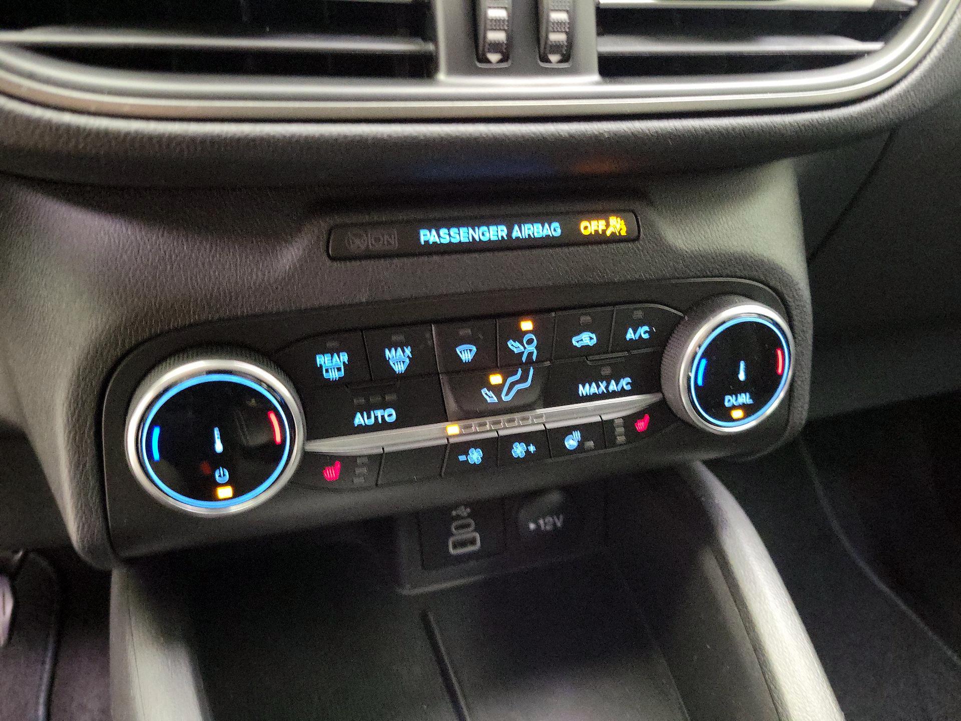 Thumbnail: 2024 Ford Escape - 16