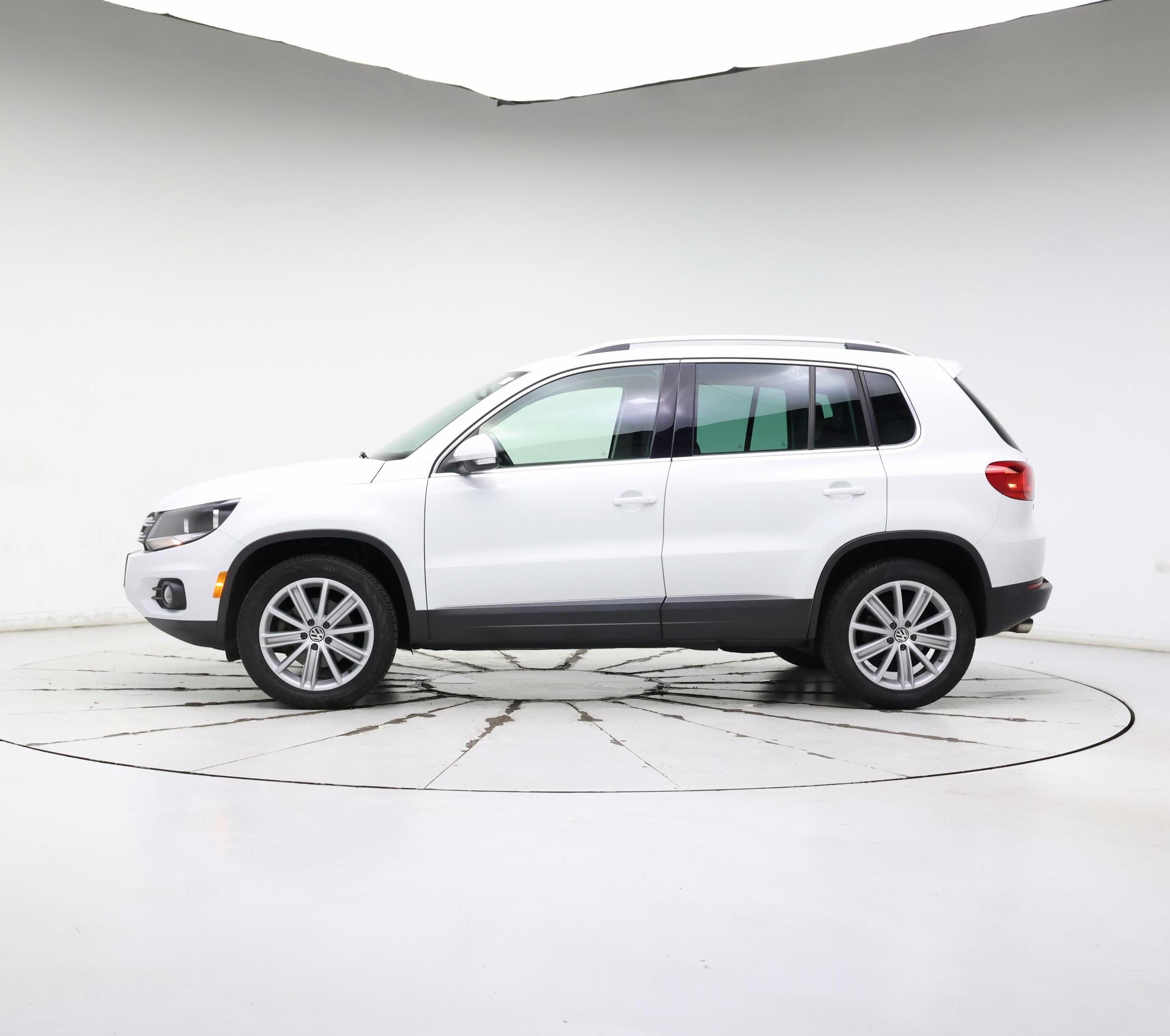 Thumbnail: 2024 Ford Escape - 3