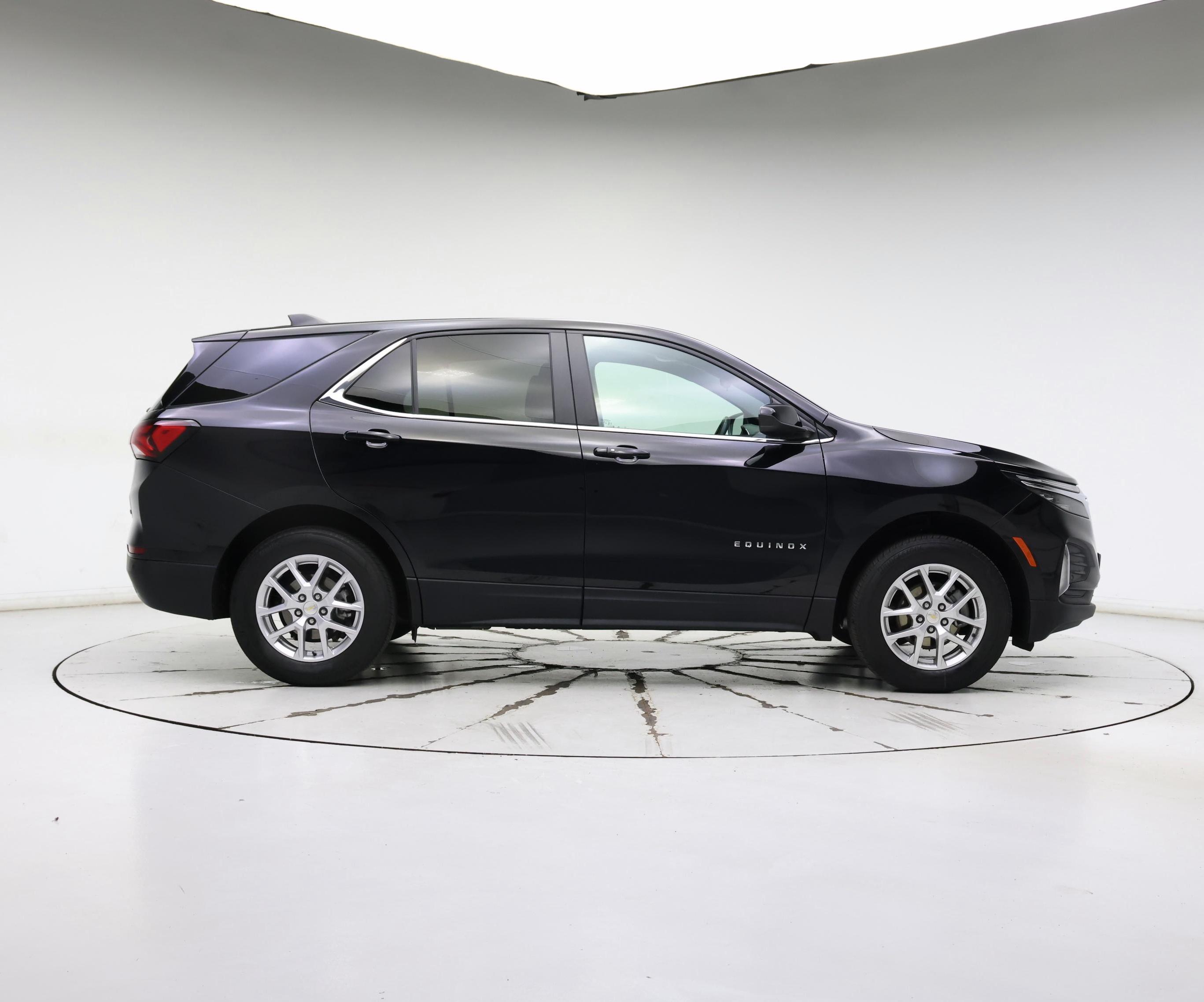 Thumbnail: 2023 Chevrolet Equinox - 7