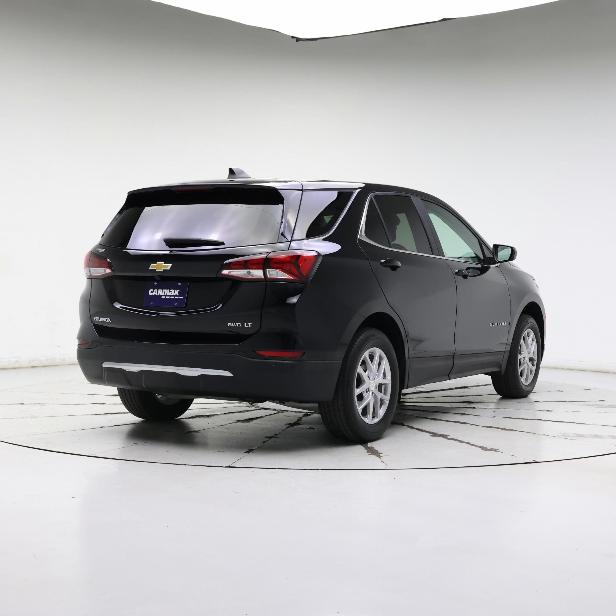 Thumbnail: 2023 Chevrolet Equinox - 8