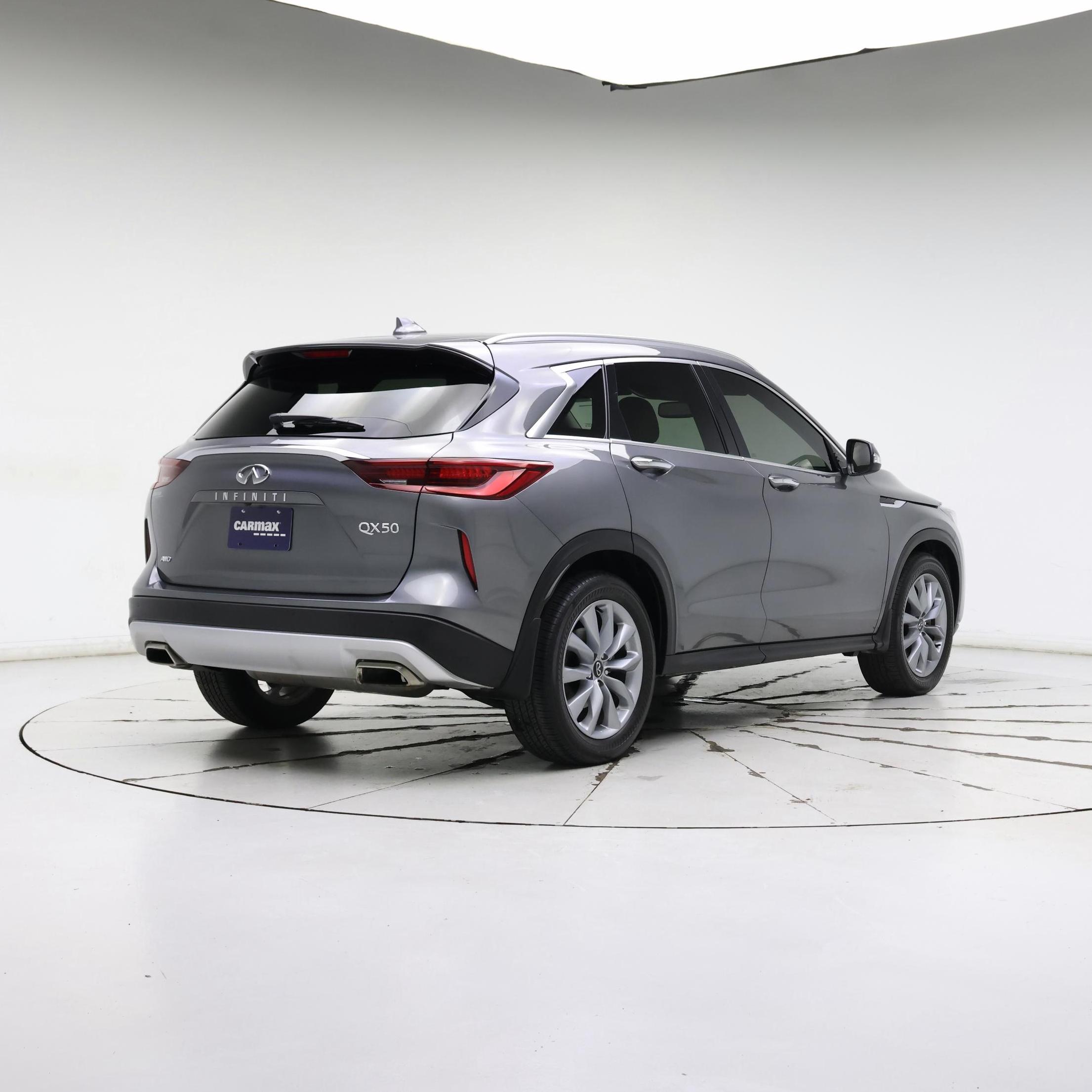 Thumbnail: 2022 INFINITI QX50 - 8