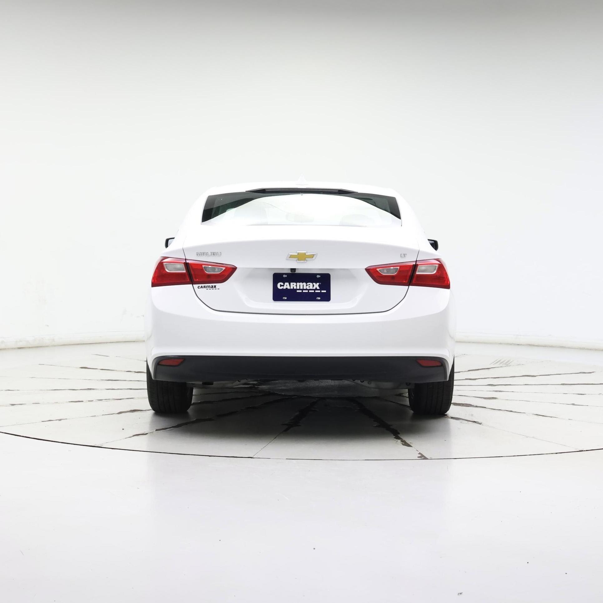 Thumbnail: 2023 Chevrolet Malibu - 6