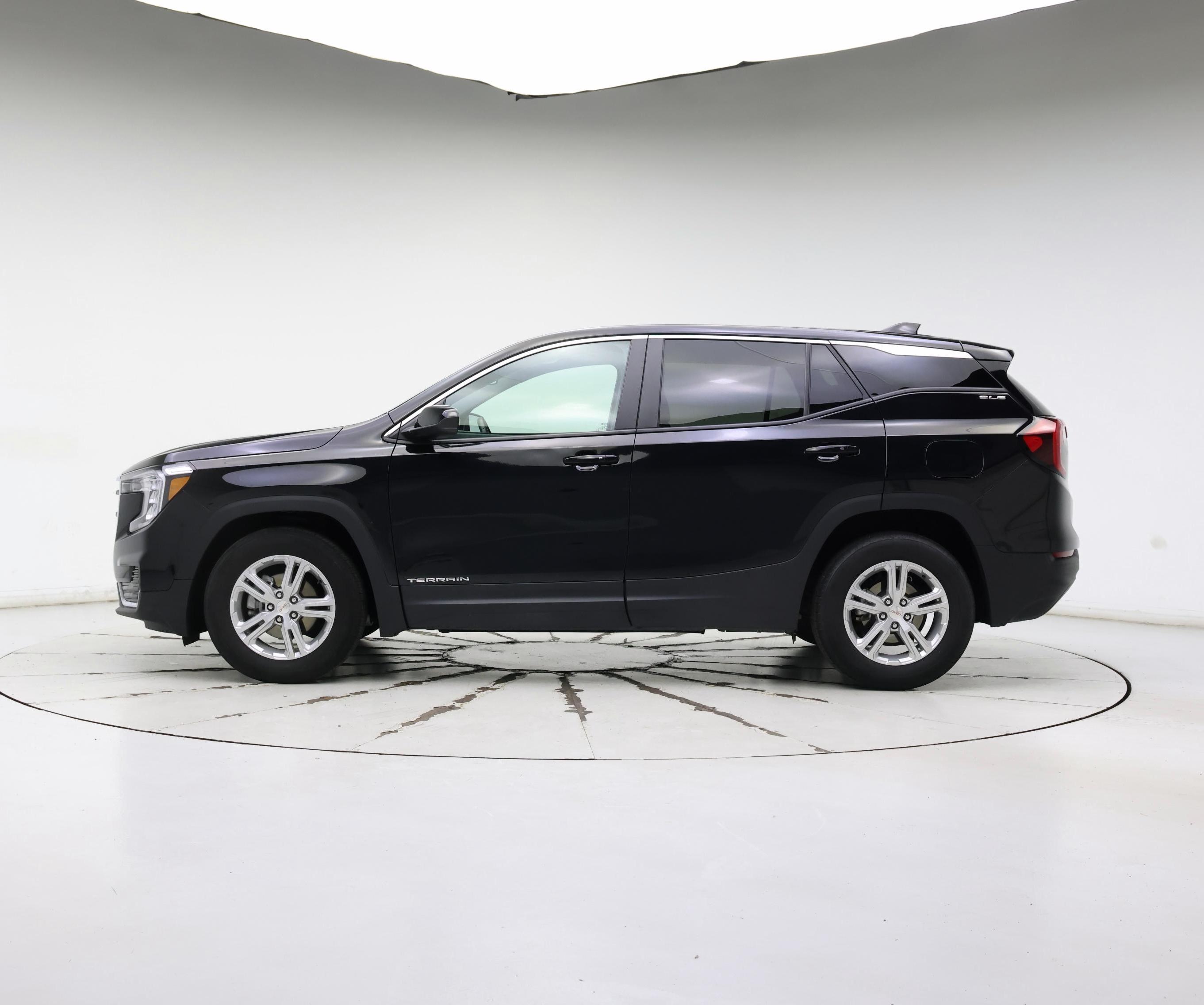 Thumbnail: 2024 GMC Terrain - 3